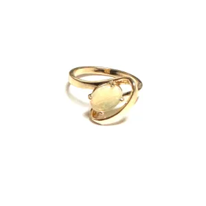 10K Yellow Gold Opal Contemporary Ring