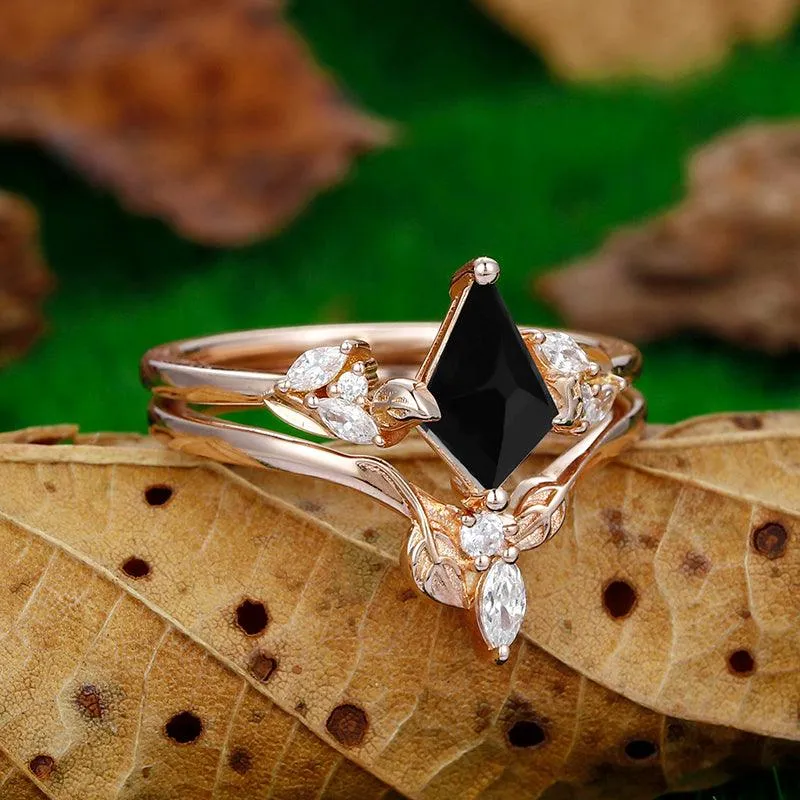 1.35 CT Kite Cut Cluster Natural Black Onyx Ring Set Art Deco leaf V Shaped Matching Band