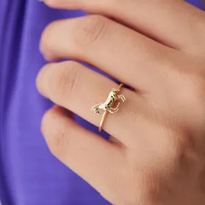 14k Gold Bold Horse Ring