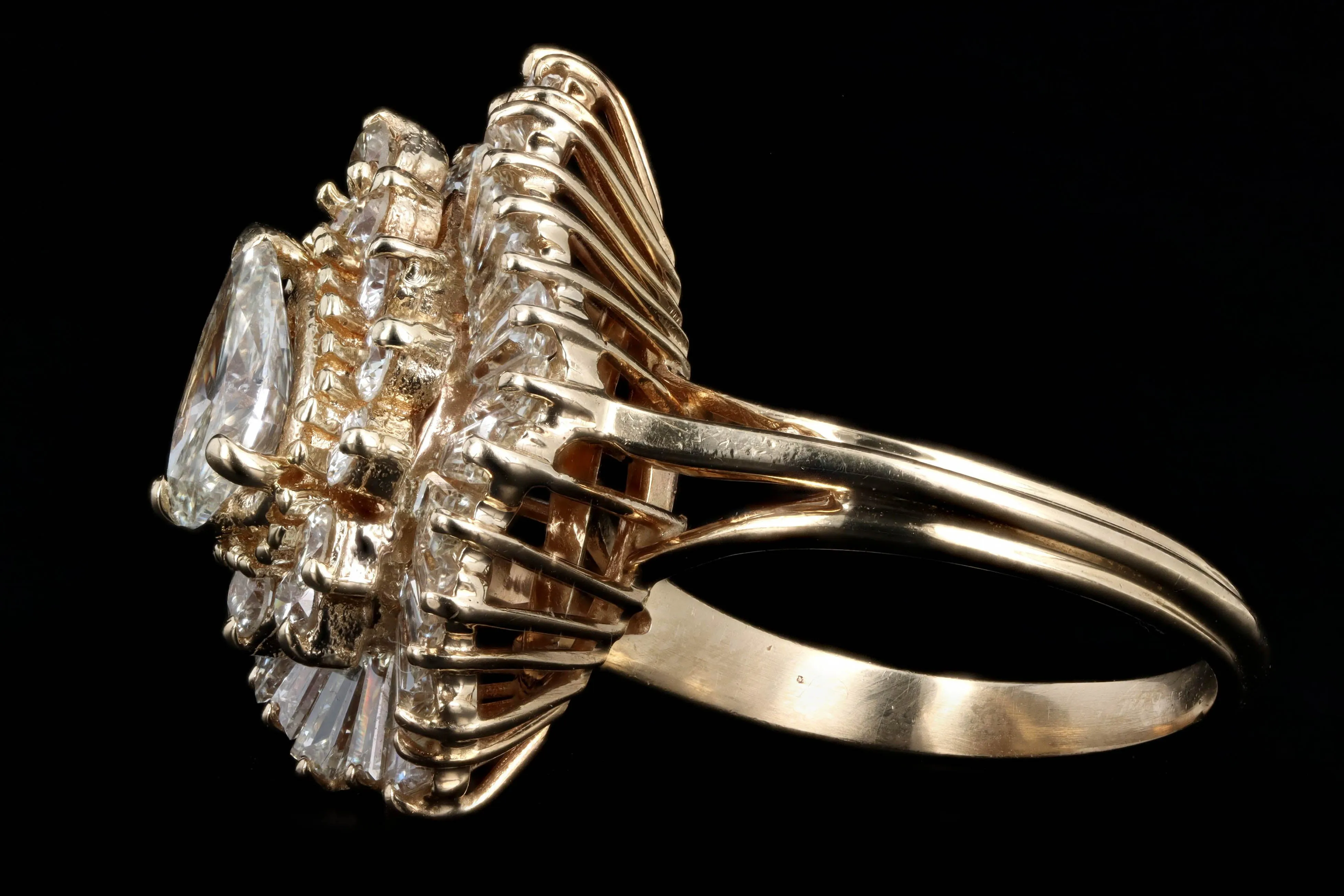 14K Yellow Gold 0.75 Carat Pear Cut Diamond Ballerina Halo Ring