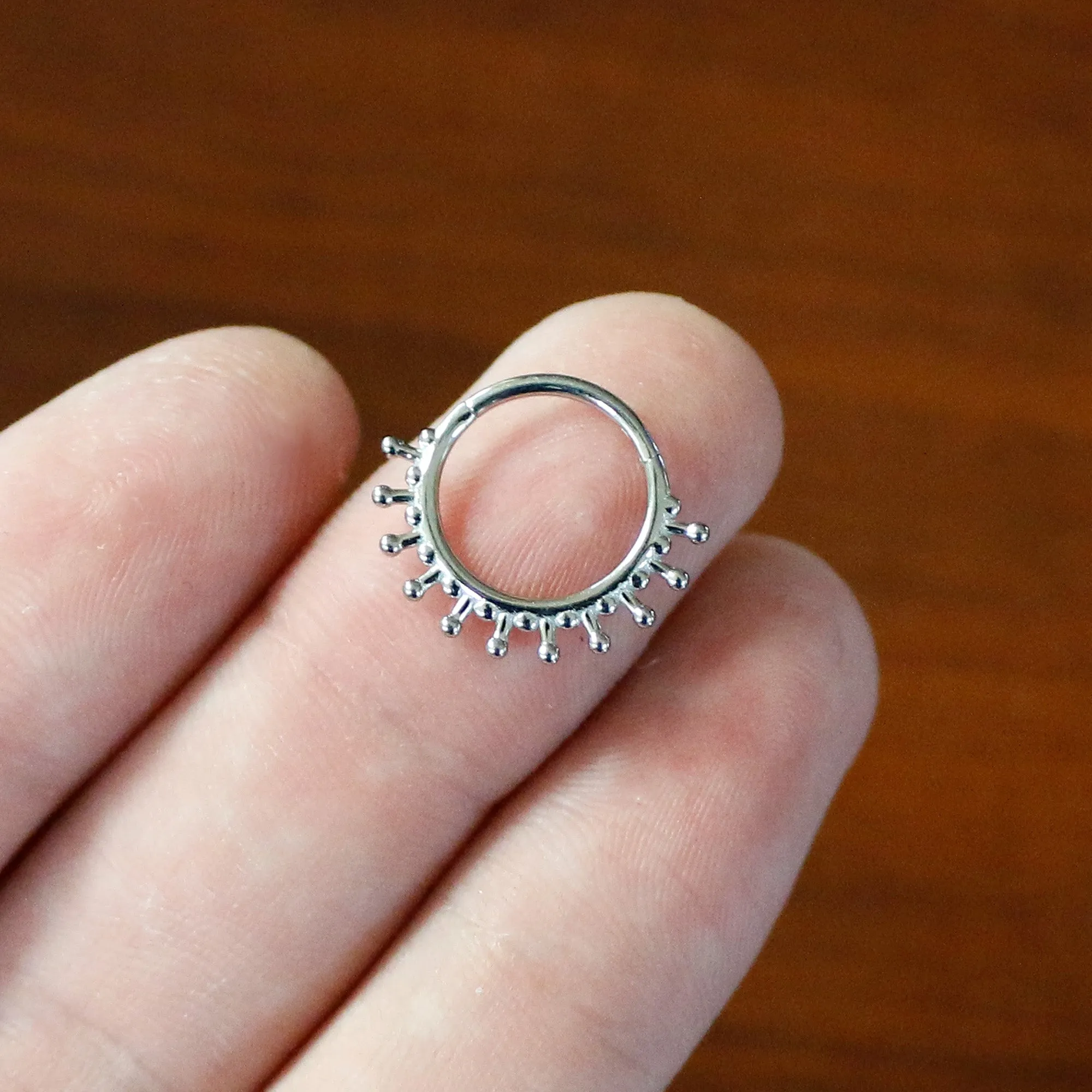 16 Gauge 3/8 Splatter Effect Hinged Segment Ring