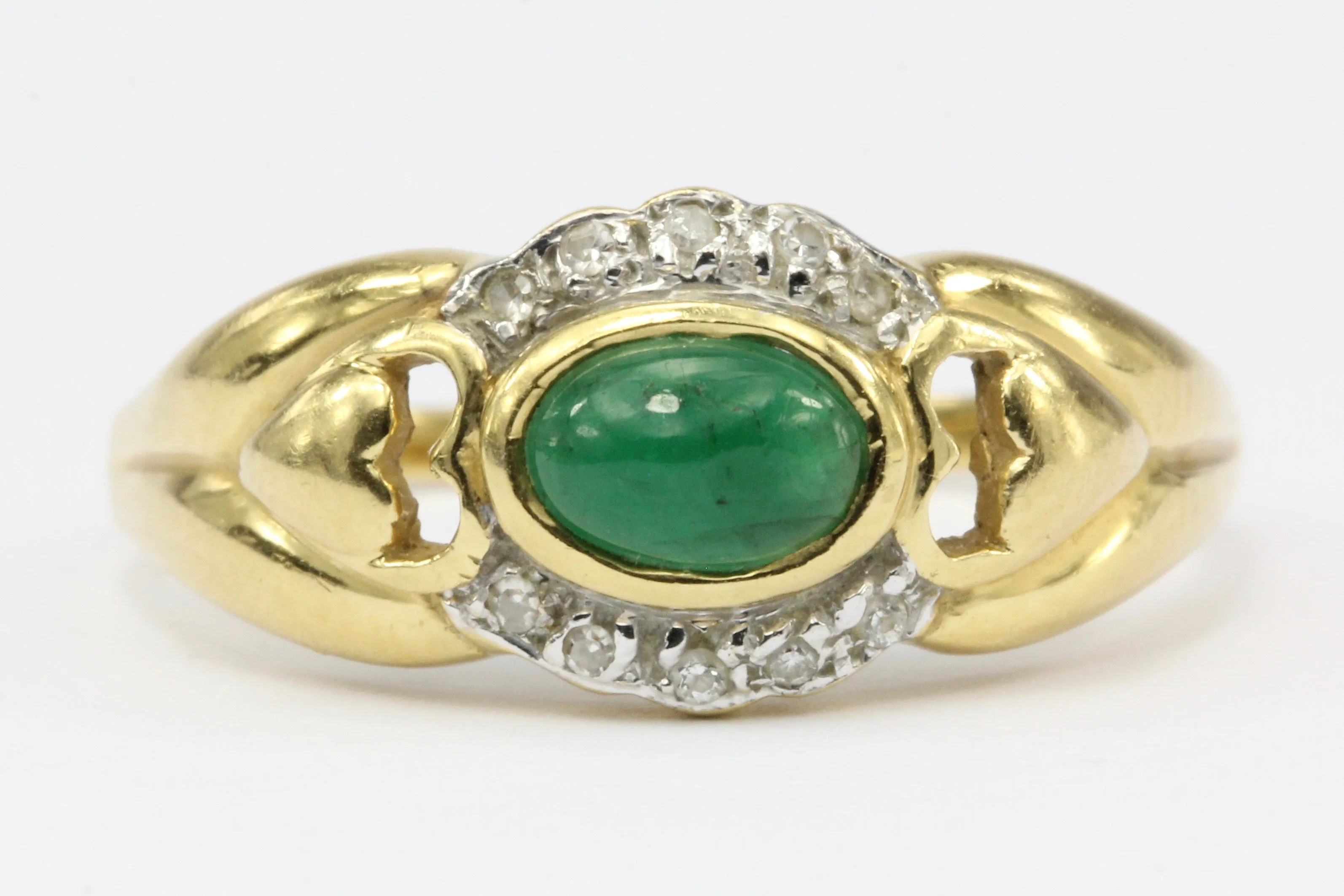 18K Yellow Gold Emerald and Diamond Ring with Heart Motif Size 8