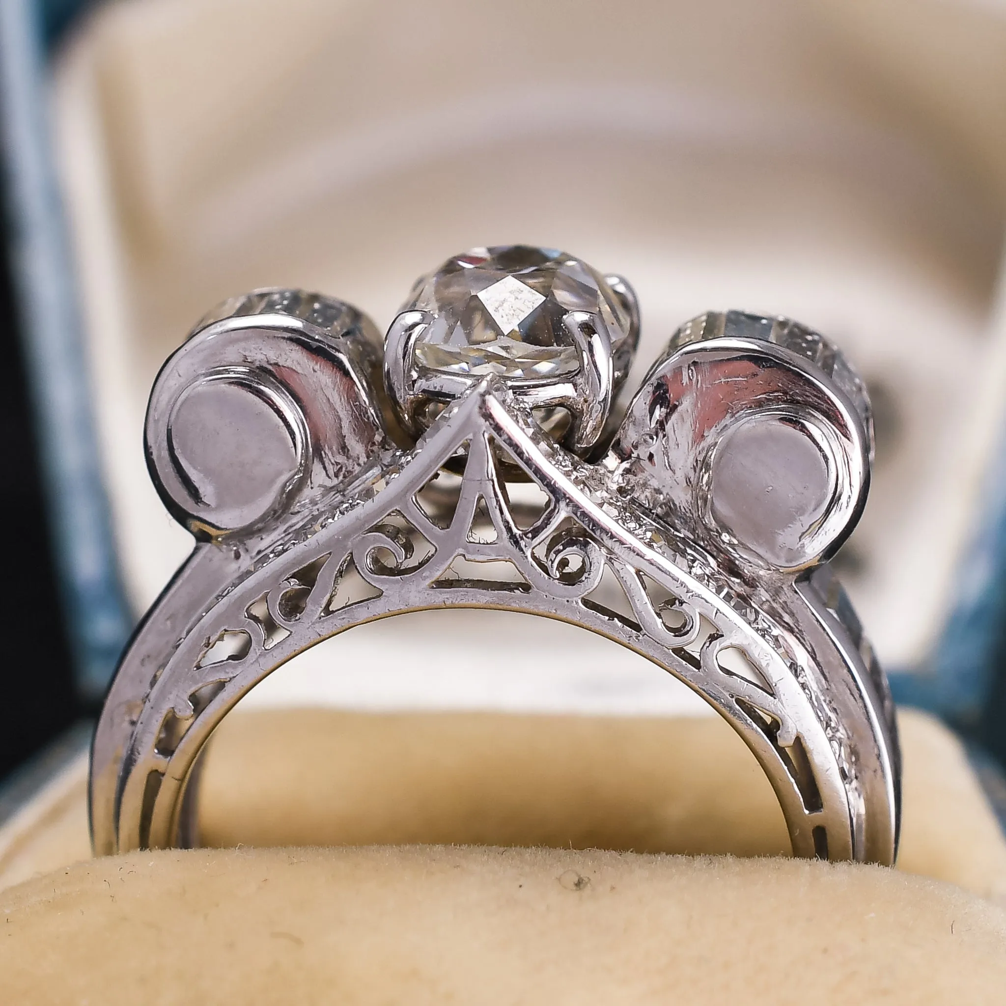 1940s Retro 5.5ct Diamond Cocktail Ring