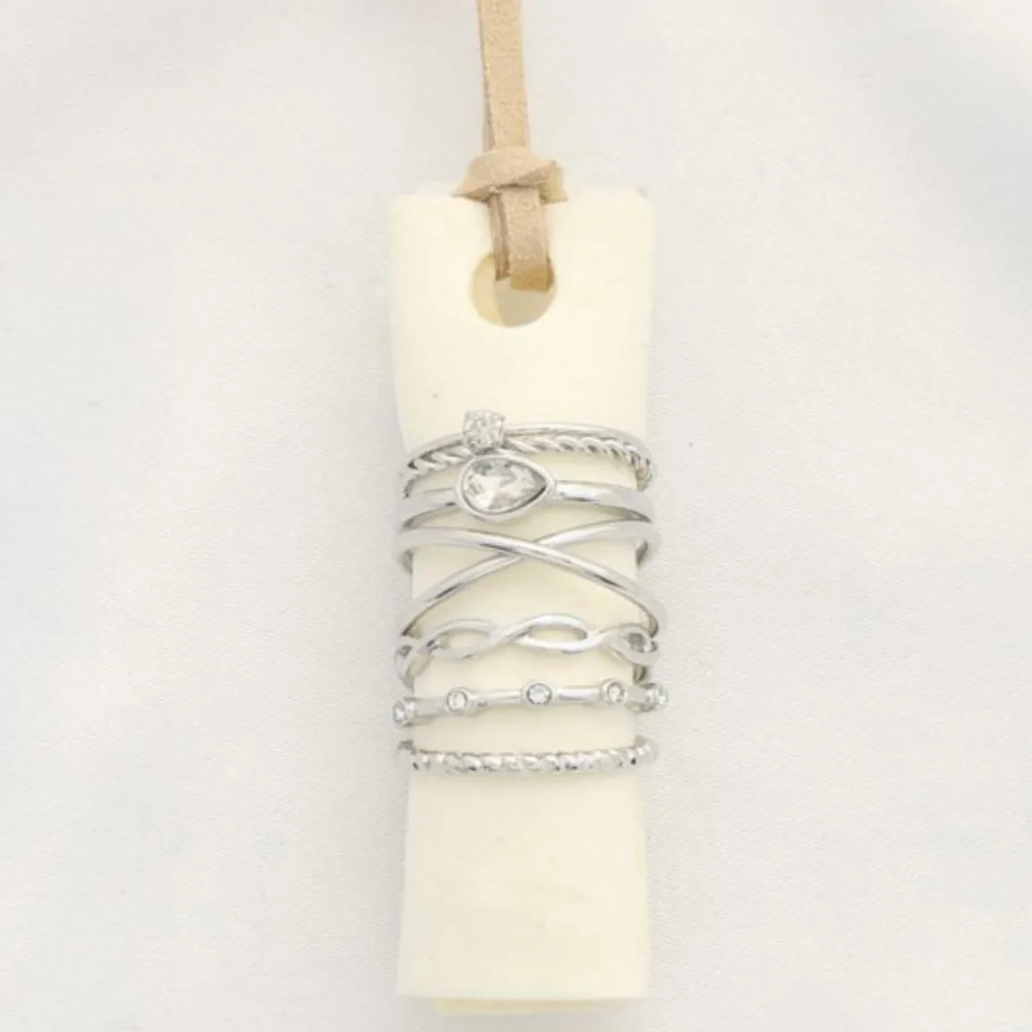 Assorted Ring Set (2 Colors)