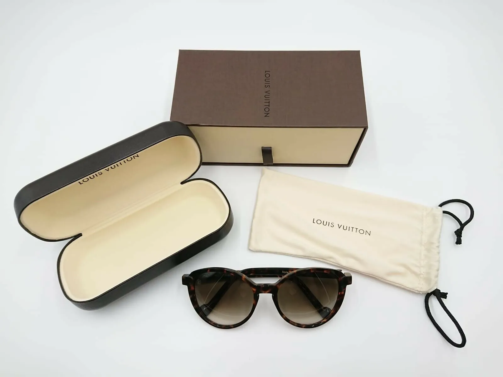 Ava Dark Tortoise W Sunglasses