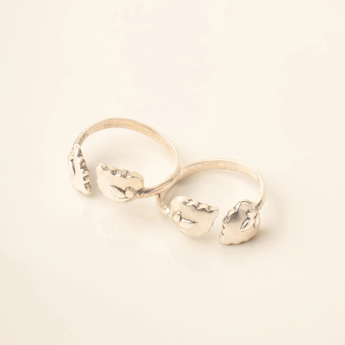 Bela Silver Finger Ring by MOHA