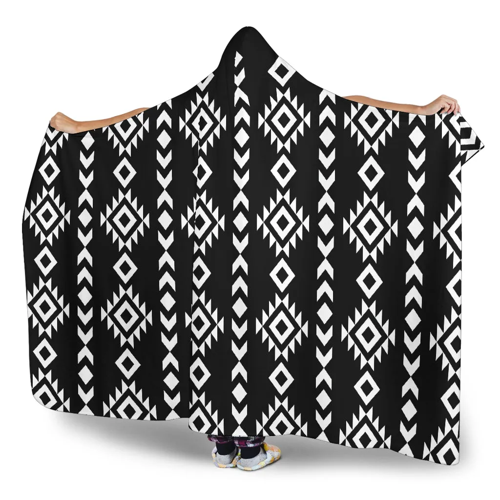 Black and White Ethnic Pattern Tribal Hooded Blanket With Sherpa Lining