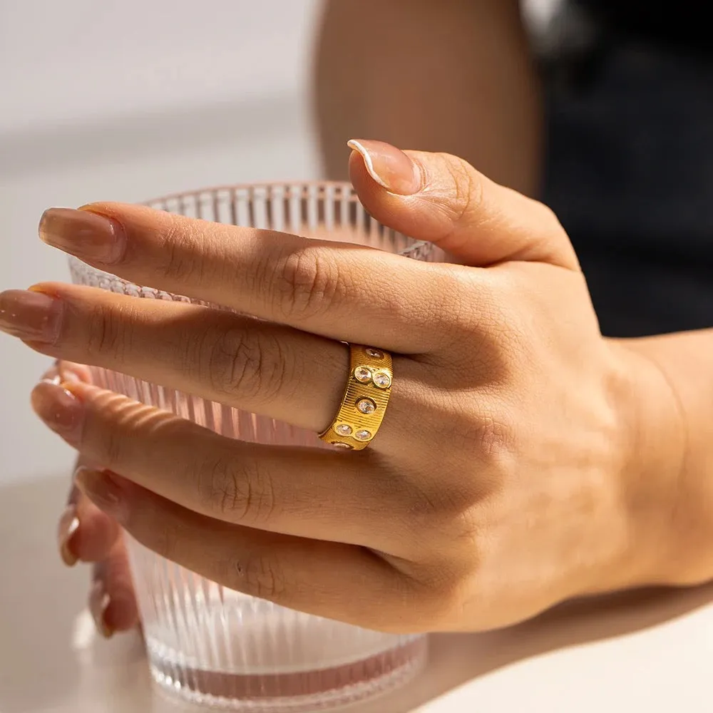 Boho & Mala 18k Gold Ring (adjustable) White