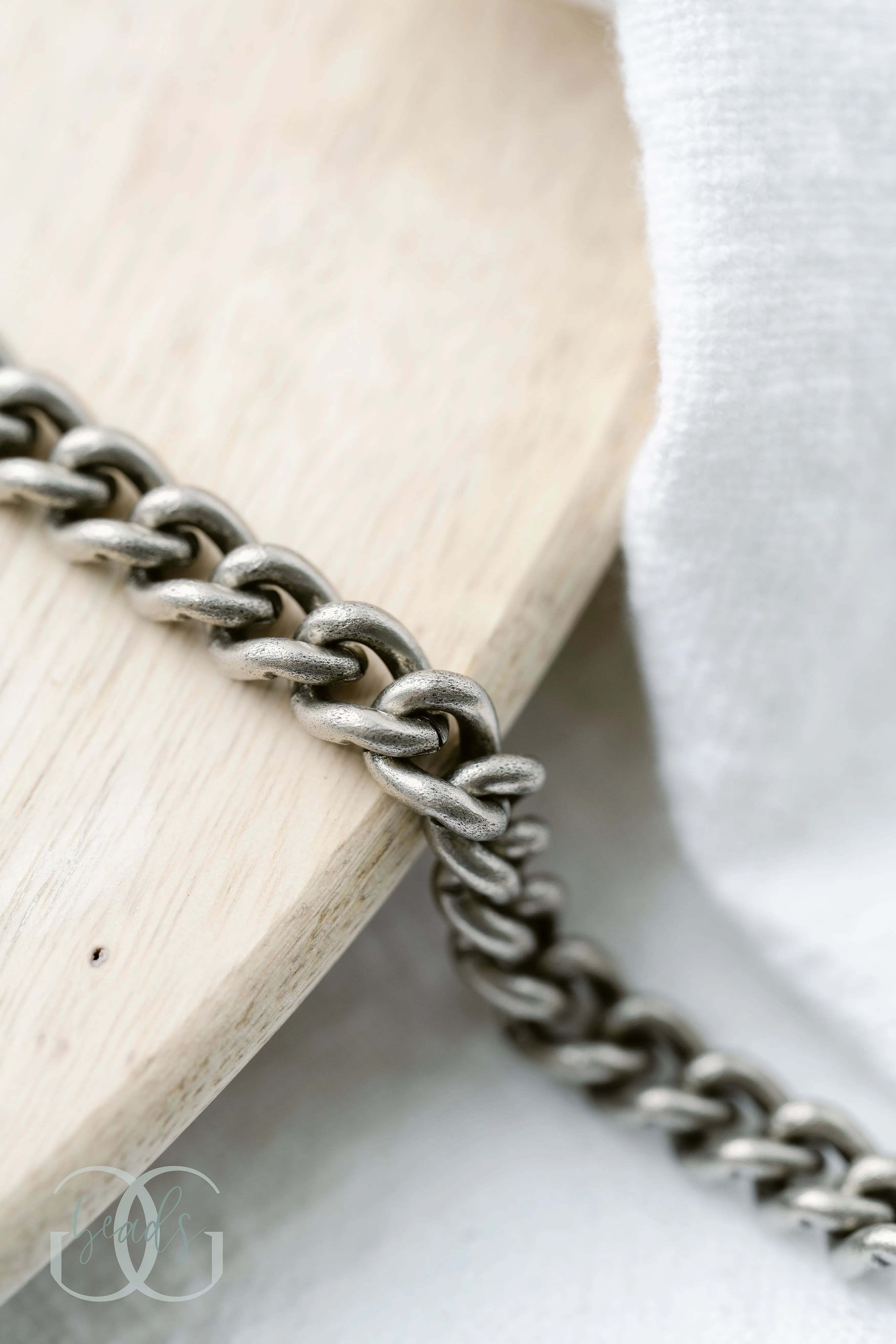 Chain Reaction Necklace