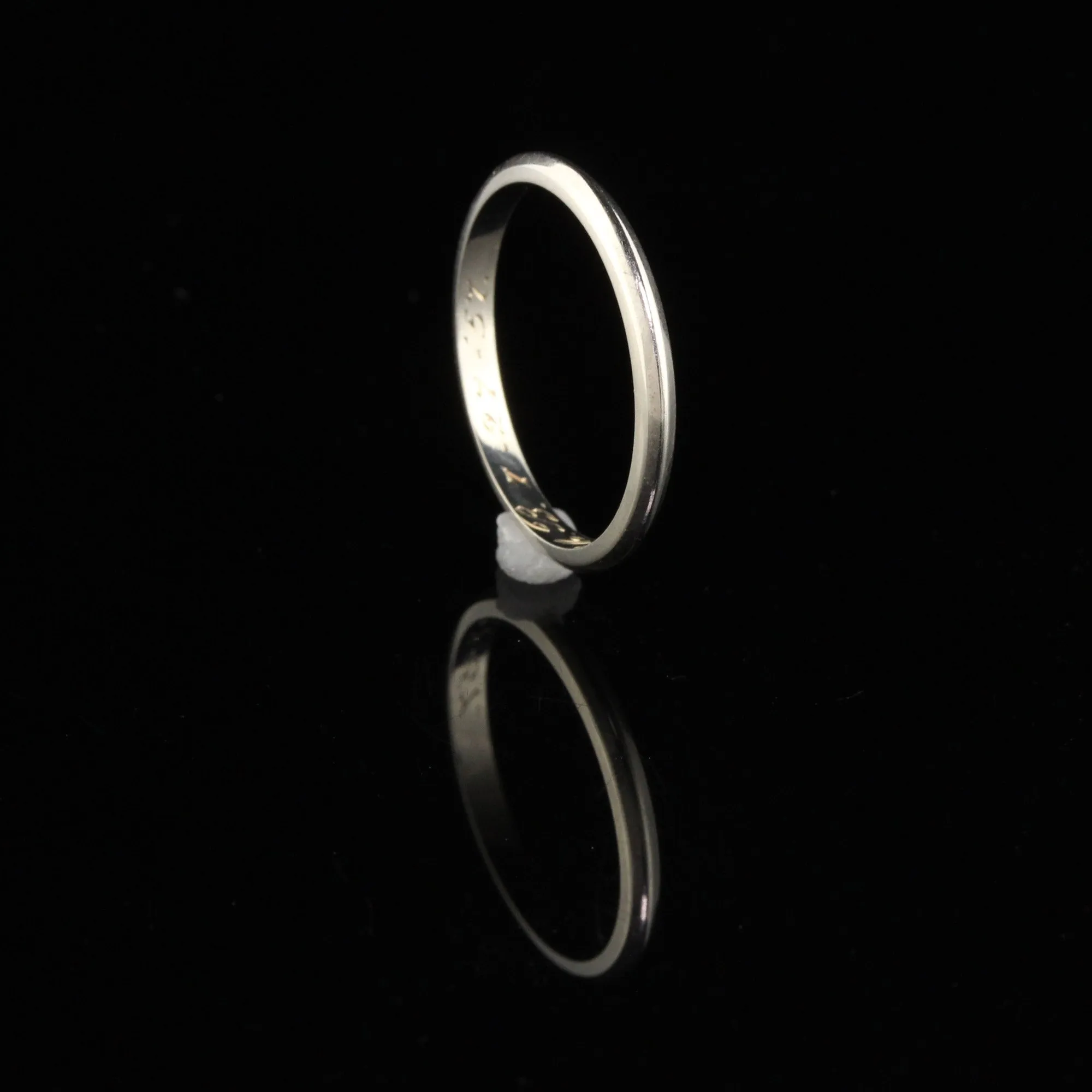 Circa 1957 - Vintage Estate 14K White Gold Wedding Band - Size 6.5