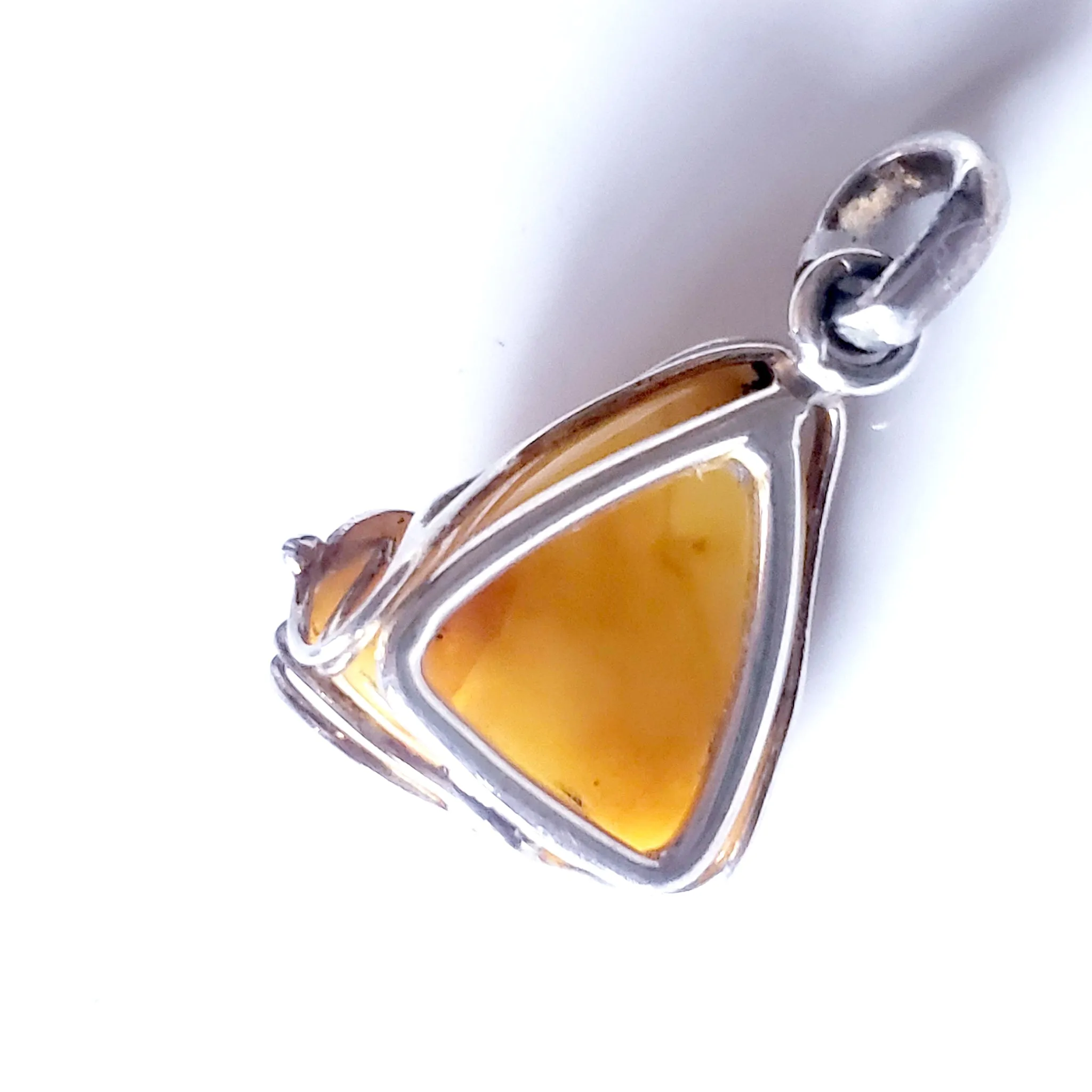 Classic Butterscotch Amber Pendant