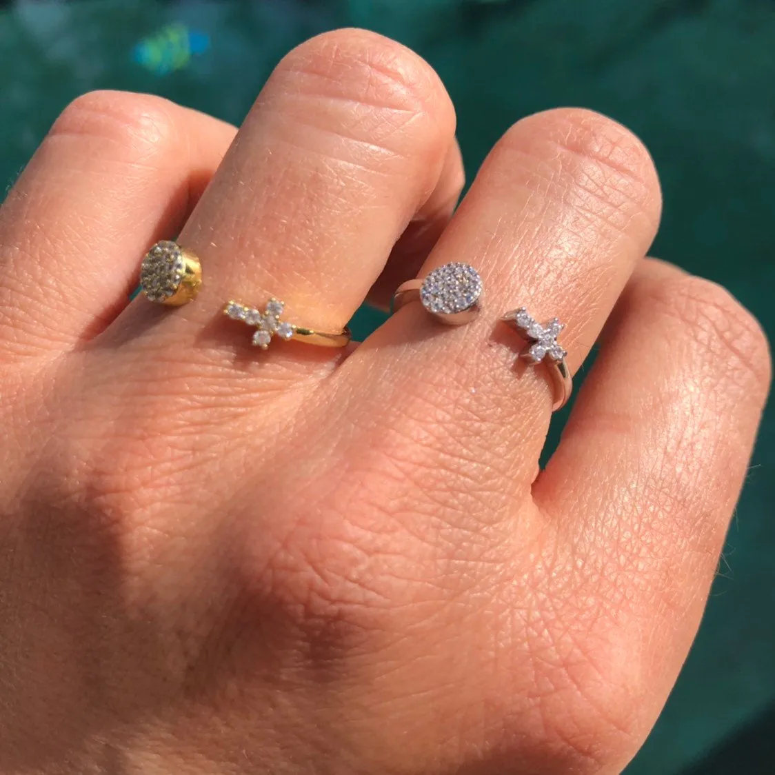 Cross Disc Ring
