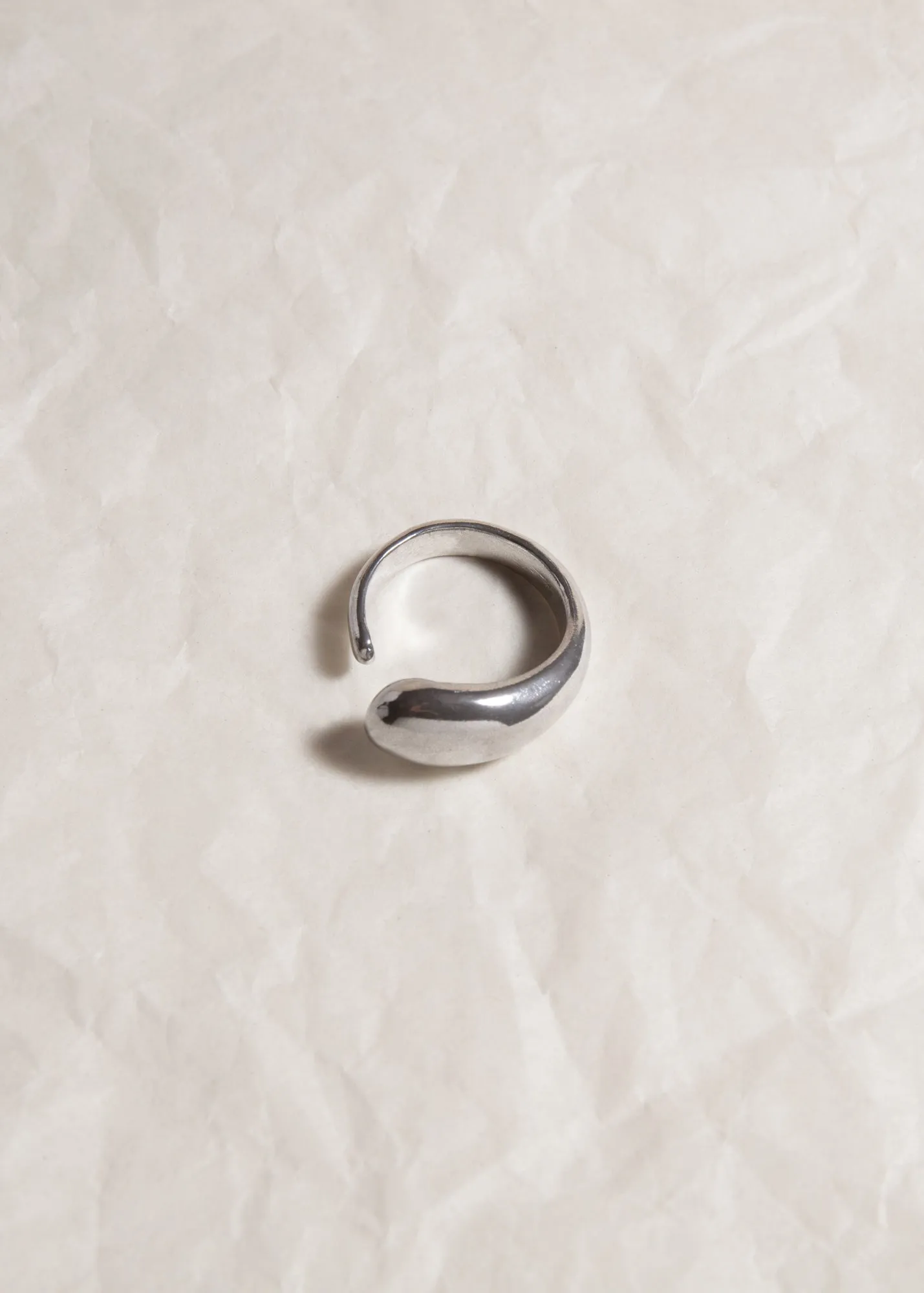 Curve Ring