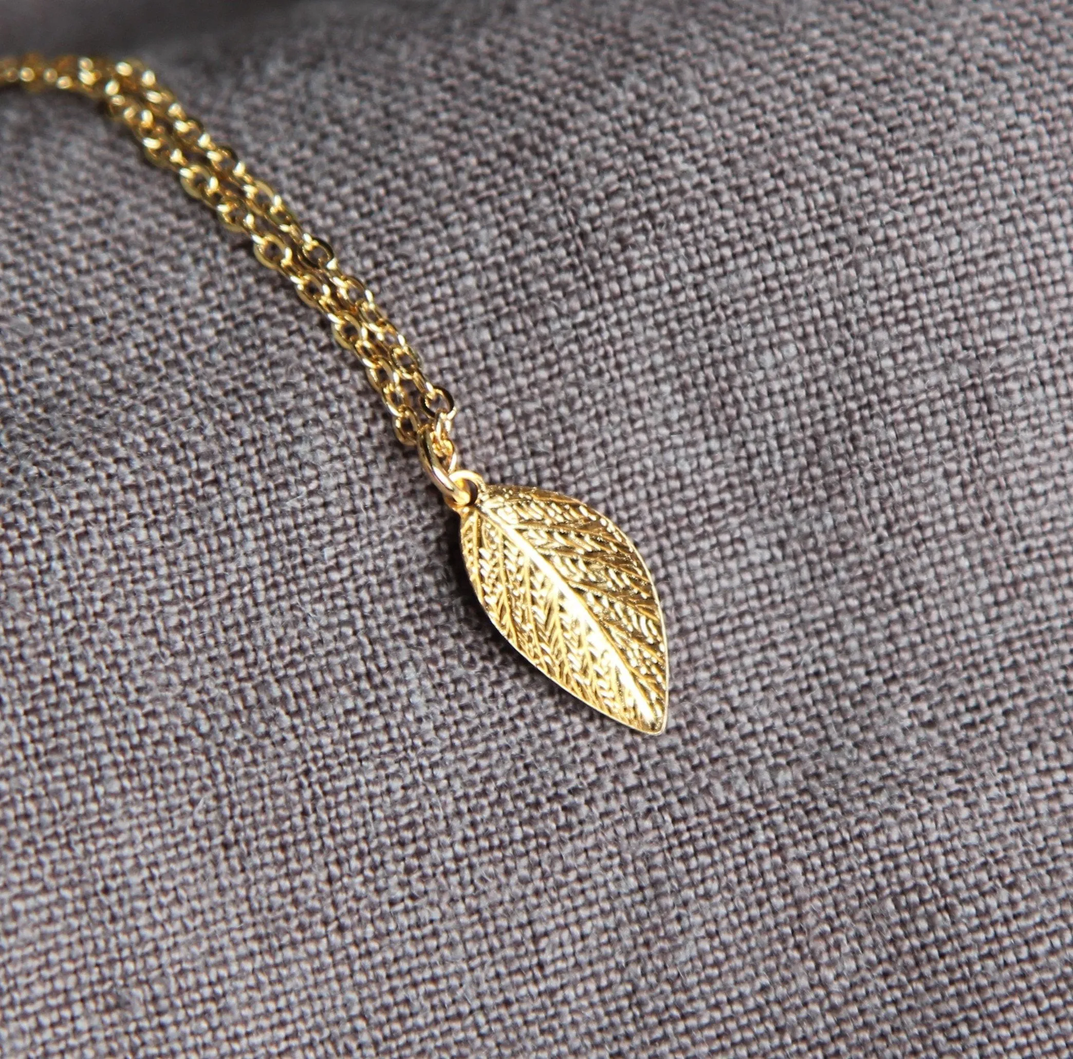Dainty Gold Leaf Necklace, 14kt Gold Fill Nature Jewelry