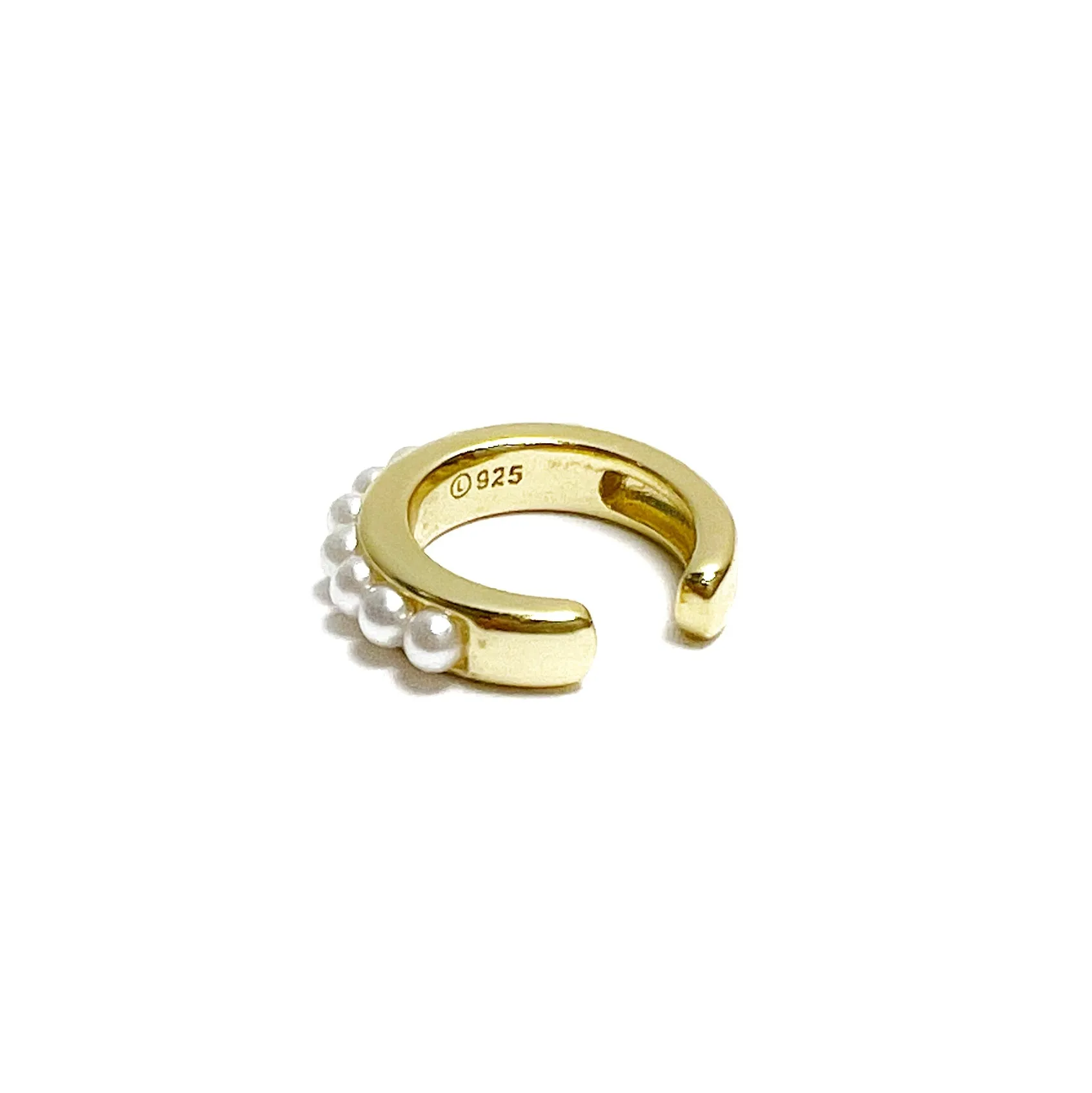 Dainty Pearl Earcuff