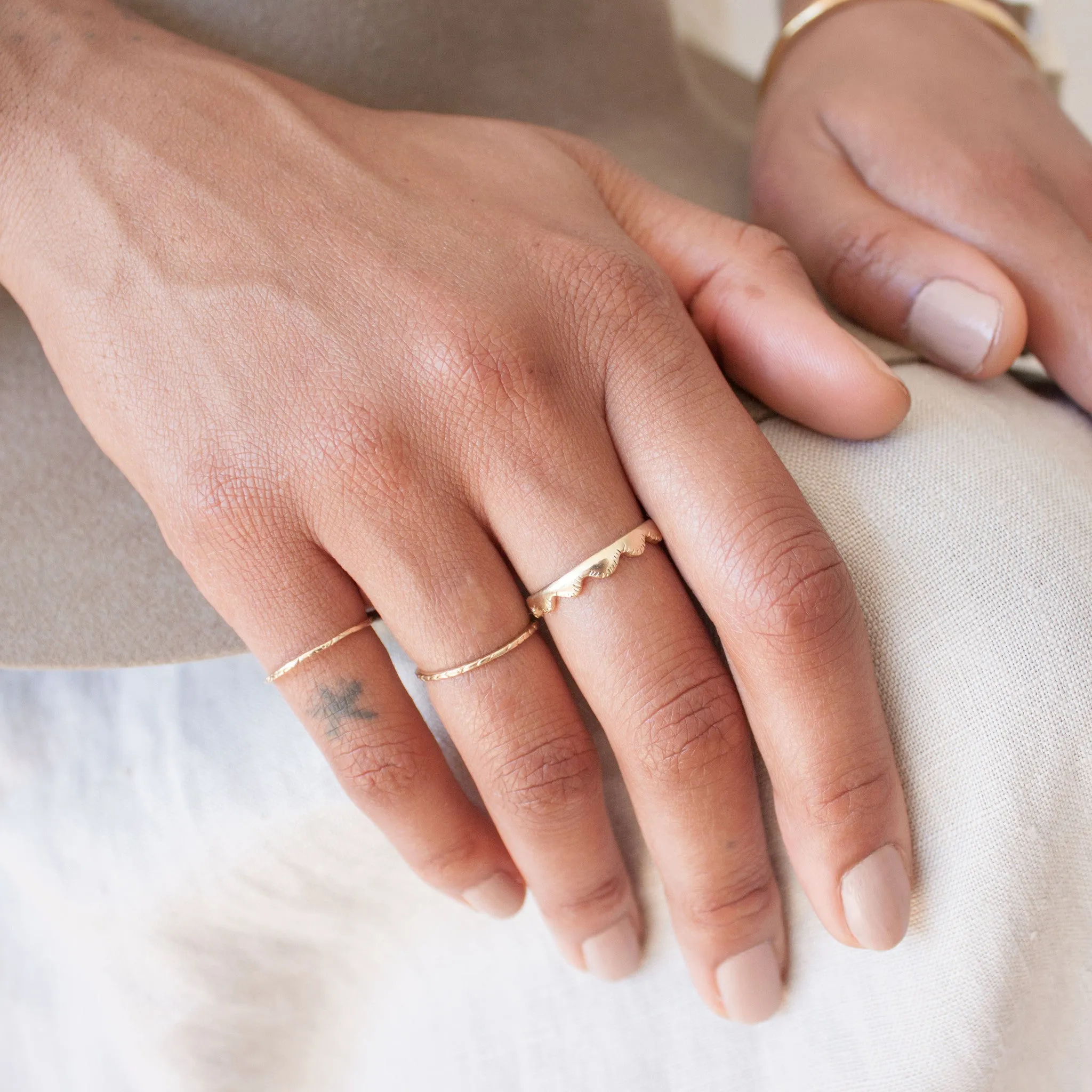 Dainty V Ring
