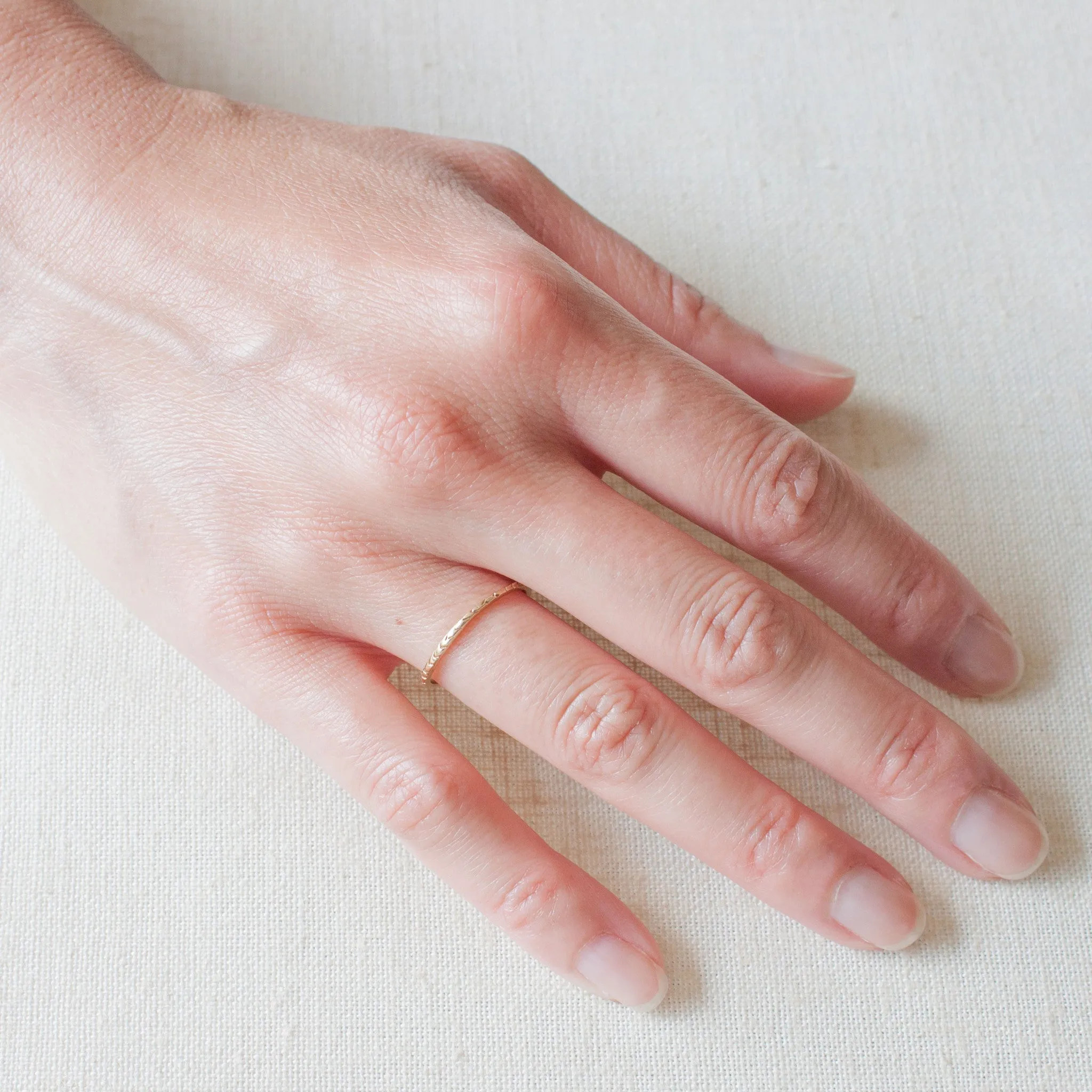Dainty V Ring