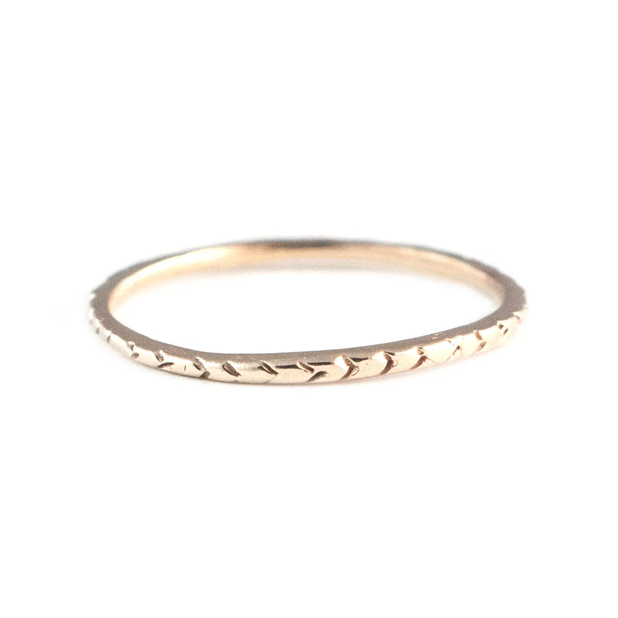 Dainty V Ring