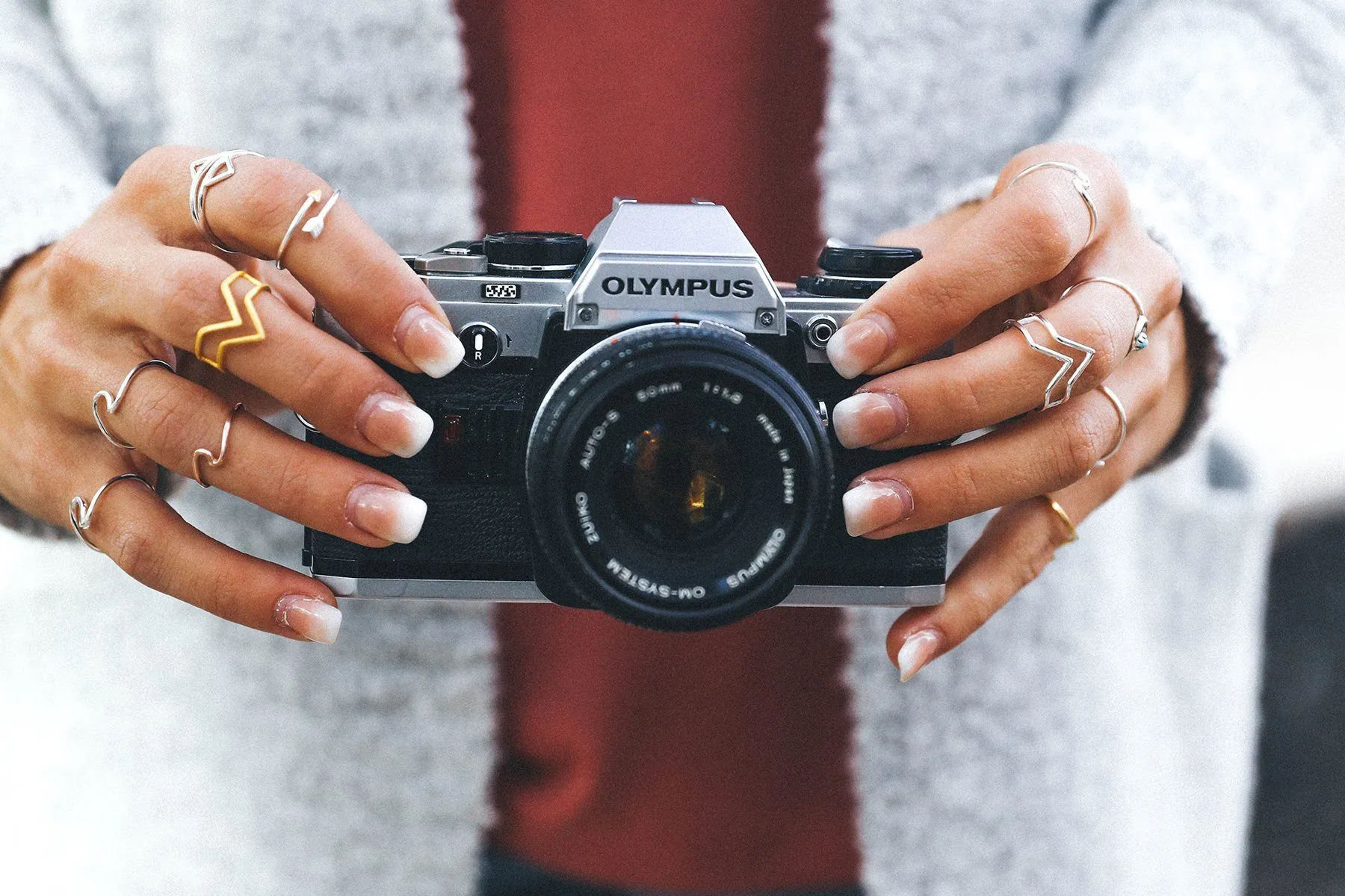 Double Arrow Ring