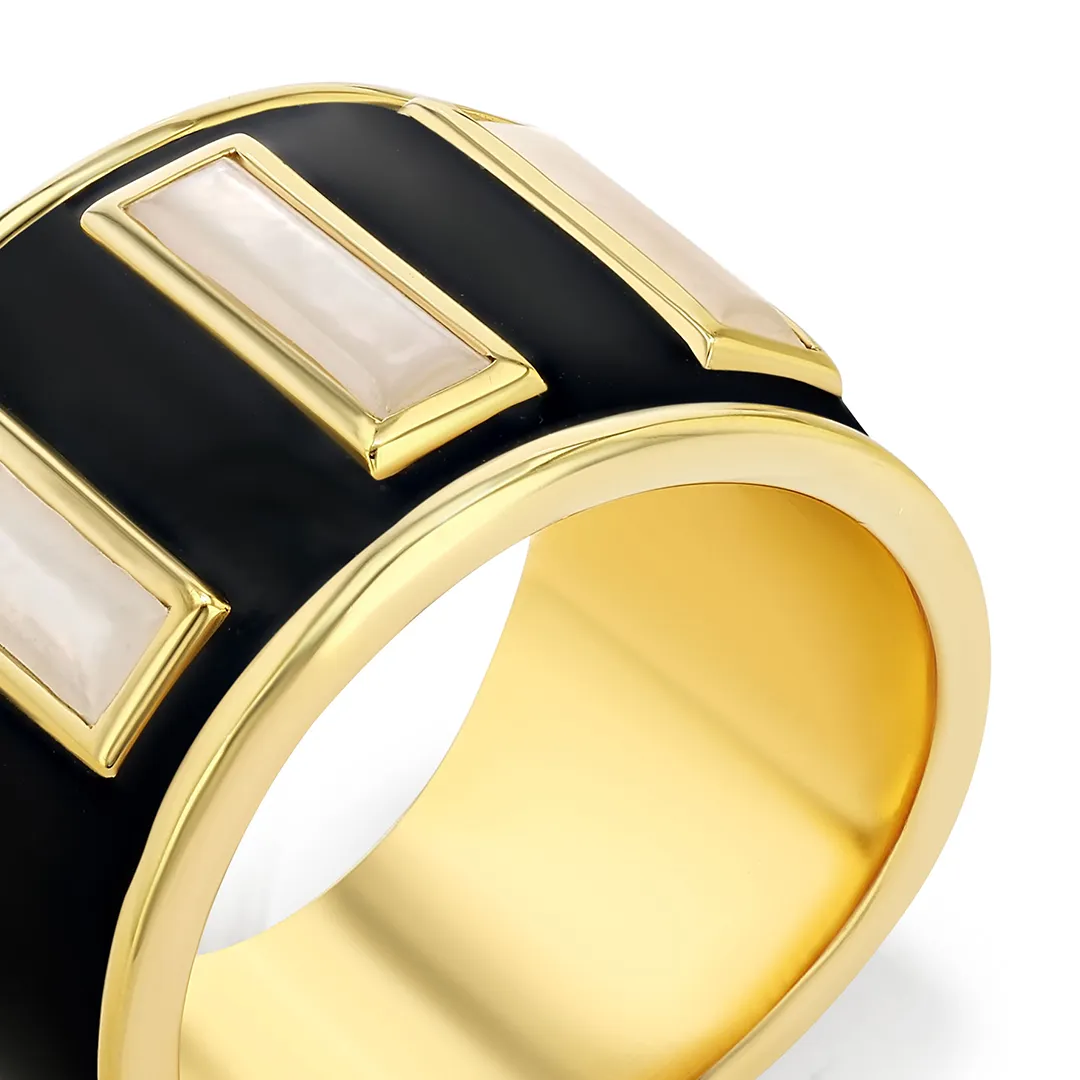 Gigi Ring in Black Enamel
