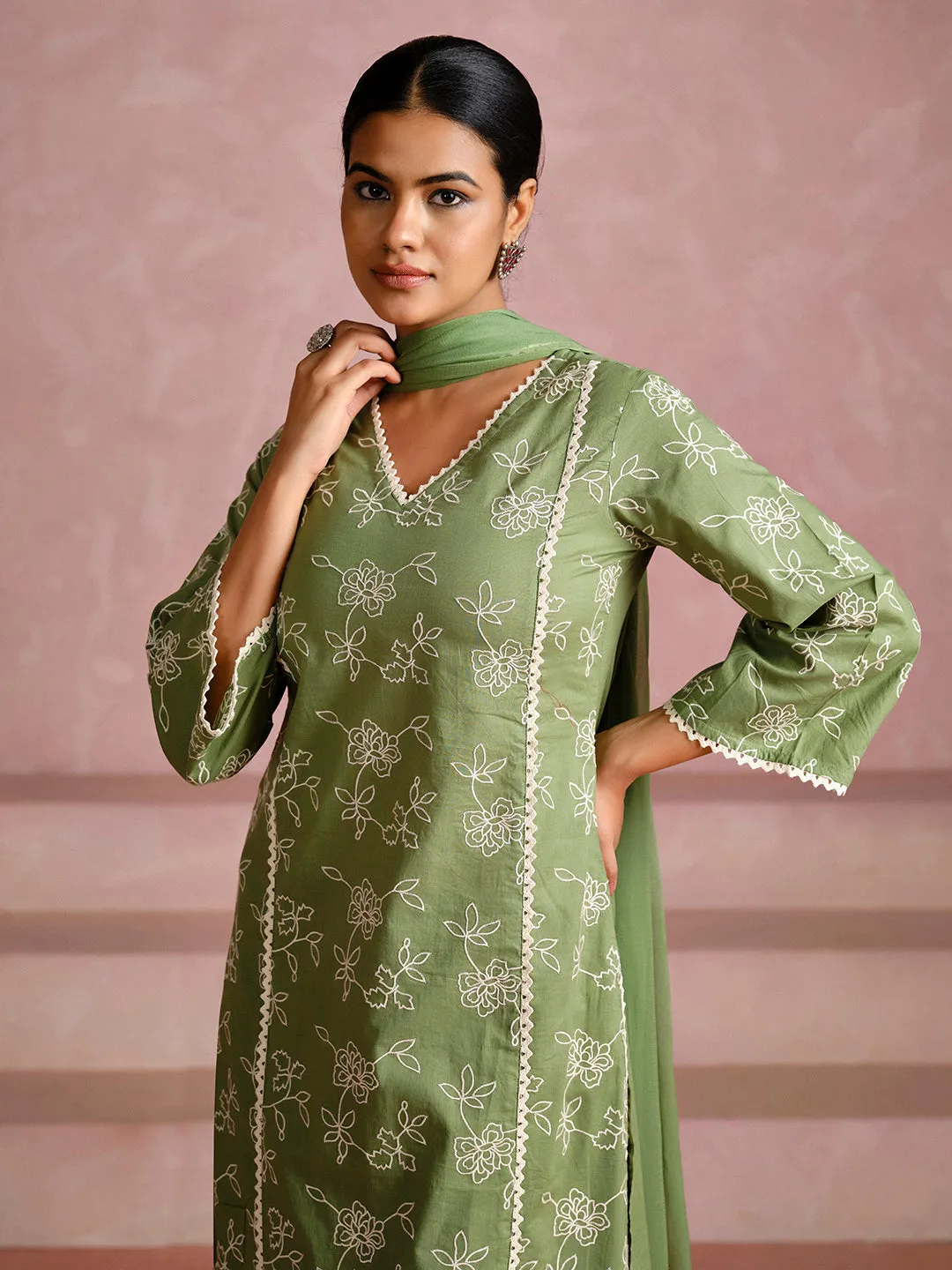 Green Floral Embroidered Cotton Kurta Set With Dupatta