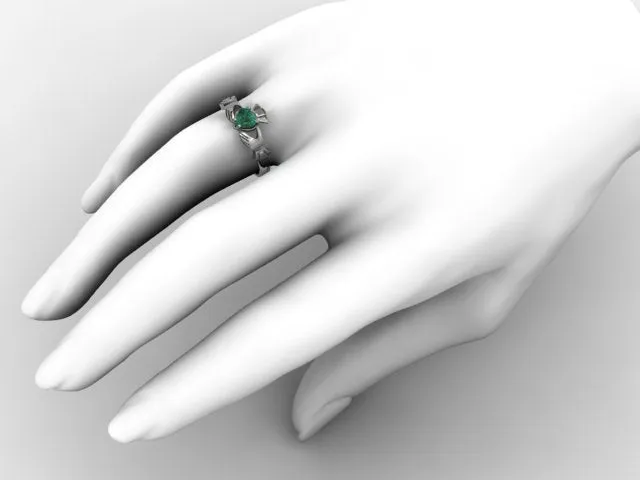 GREEN QUARTZ PLATINUM Claddagh Ring