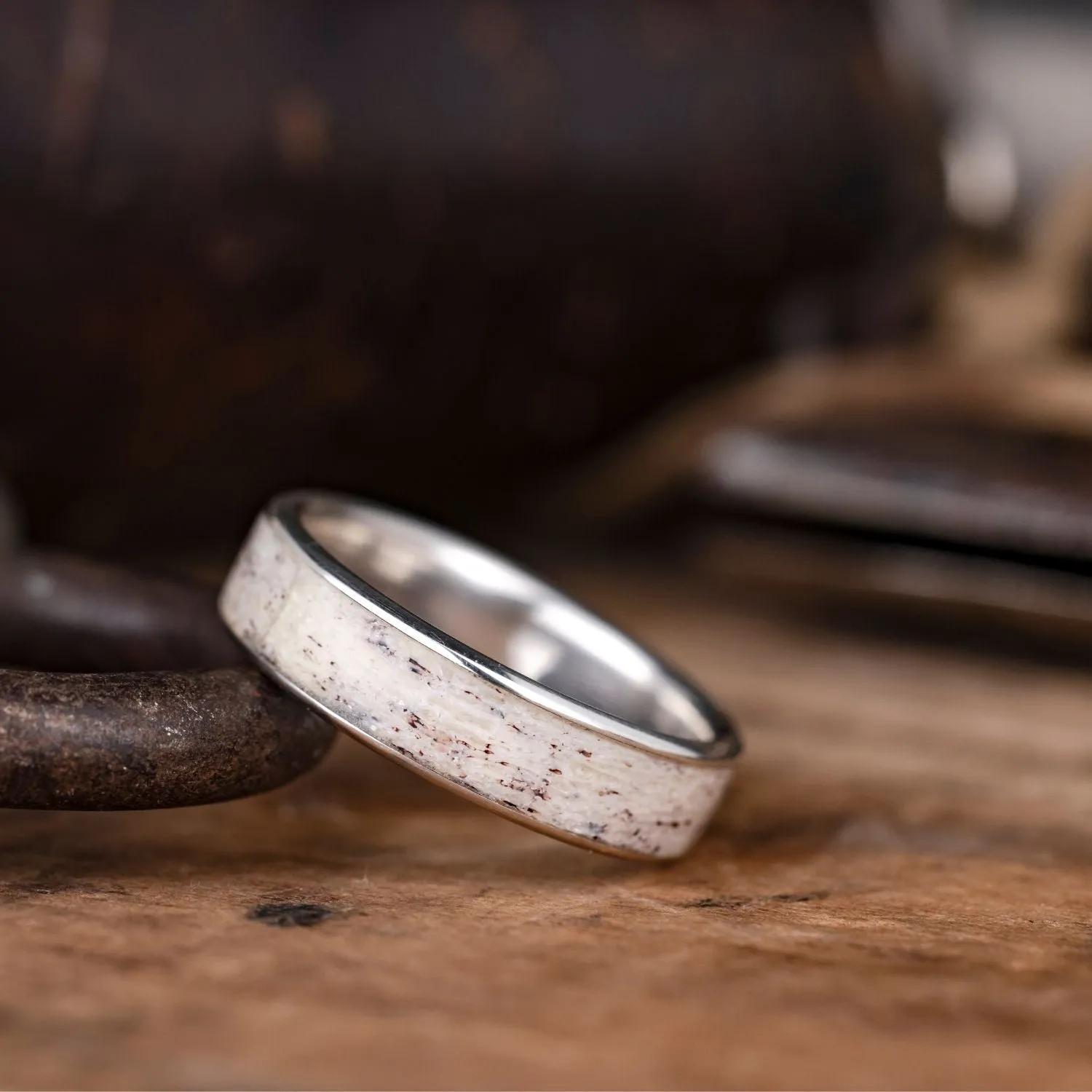 (In-Stock) The Marksman | Men's Sterling Silver Wedding Band with Wide Channel Elk Antler - Size 10 | 6mm Wide