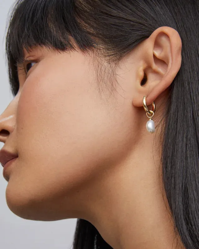 KS Willa Pearl Huggie Earrings