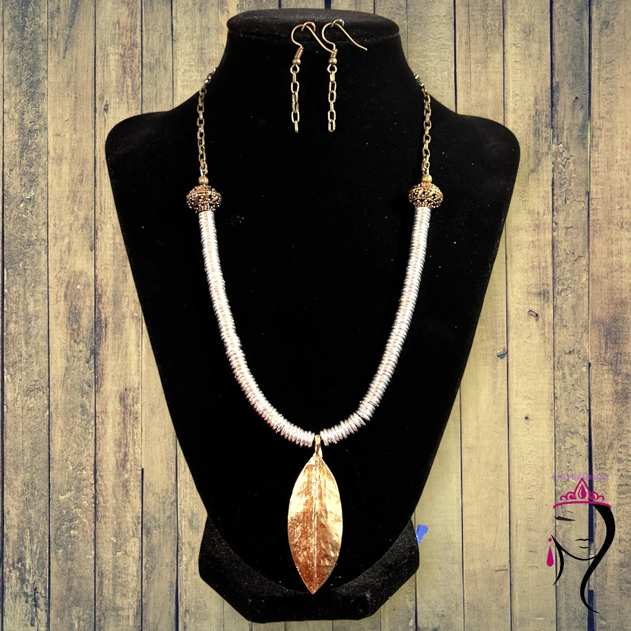 Leaf & Discs Necklace & Earrings. #22036