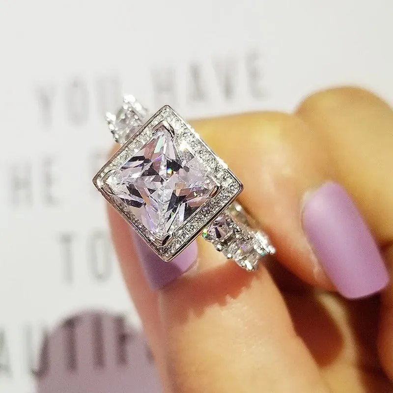 Luxury Retro Sapphire Engagement Ring for Women Party Gift Jewelry