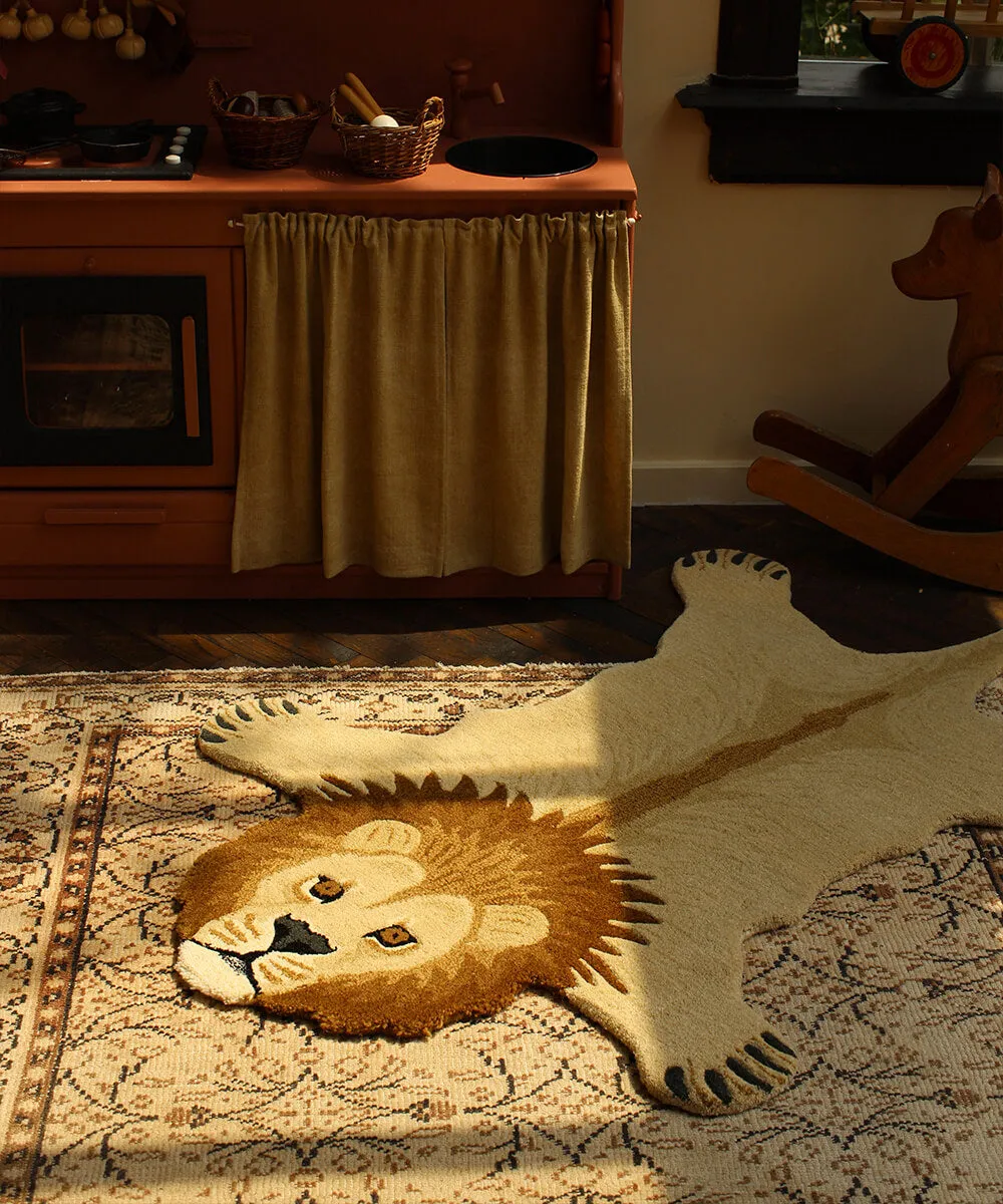 Moody Lion Rug