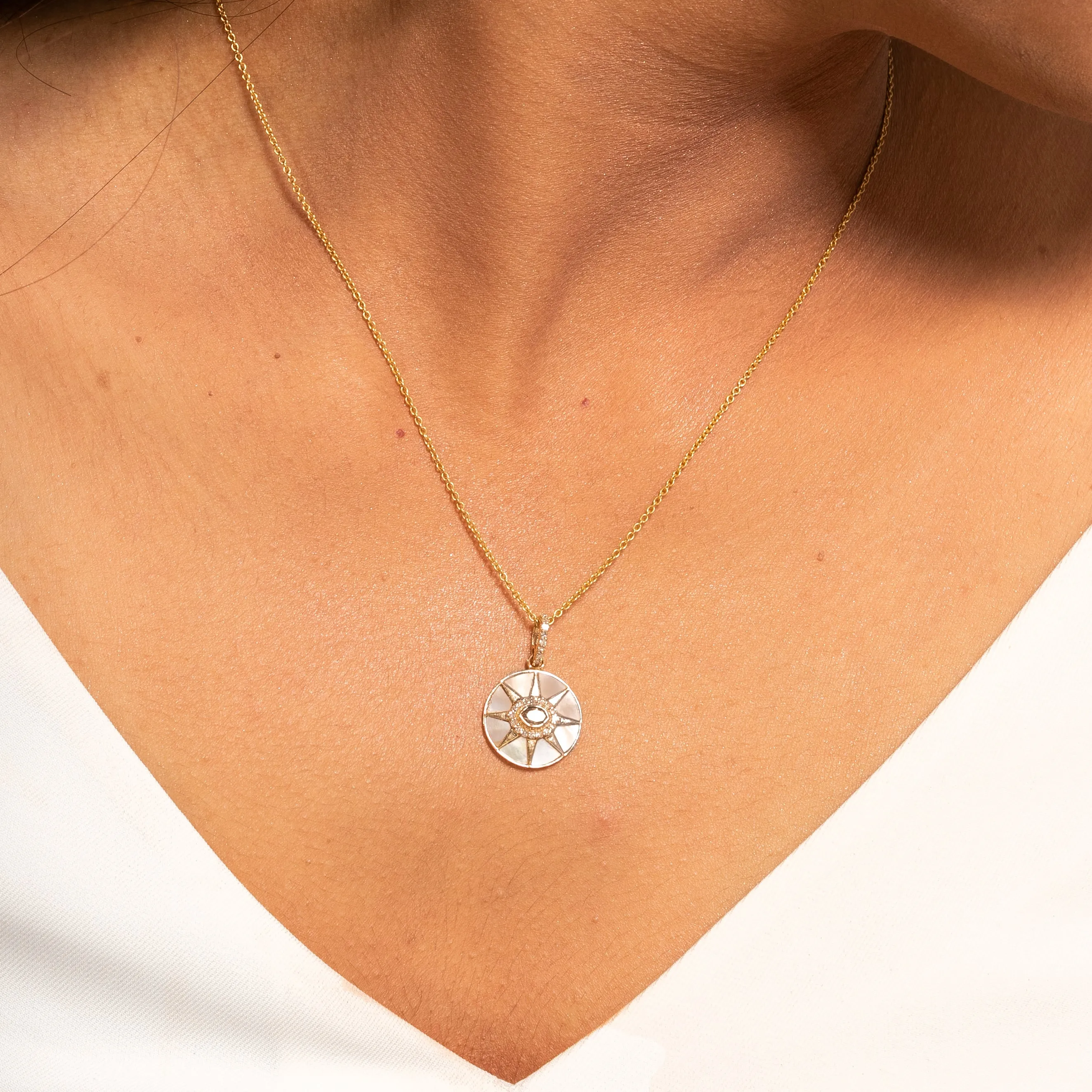 Mother of Pearl Pendant With Salt & Pepper Diamond