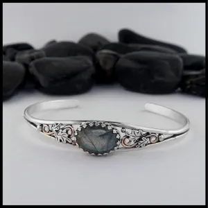 Oak Leaf Cuff Bracelet with Labradorite