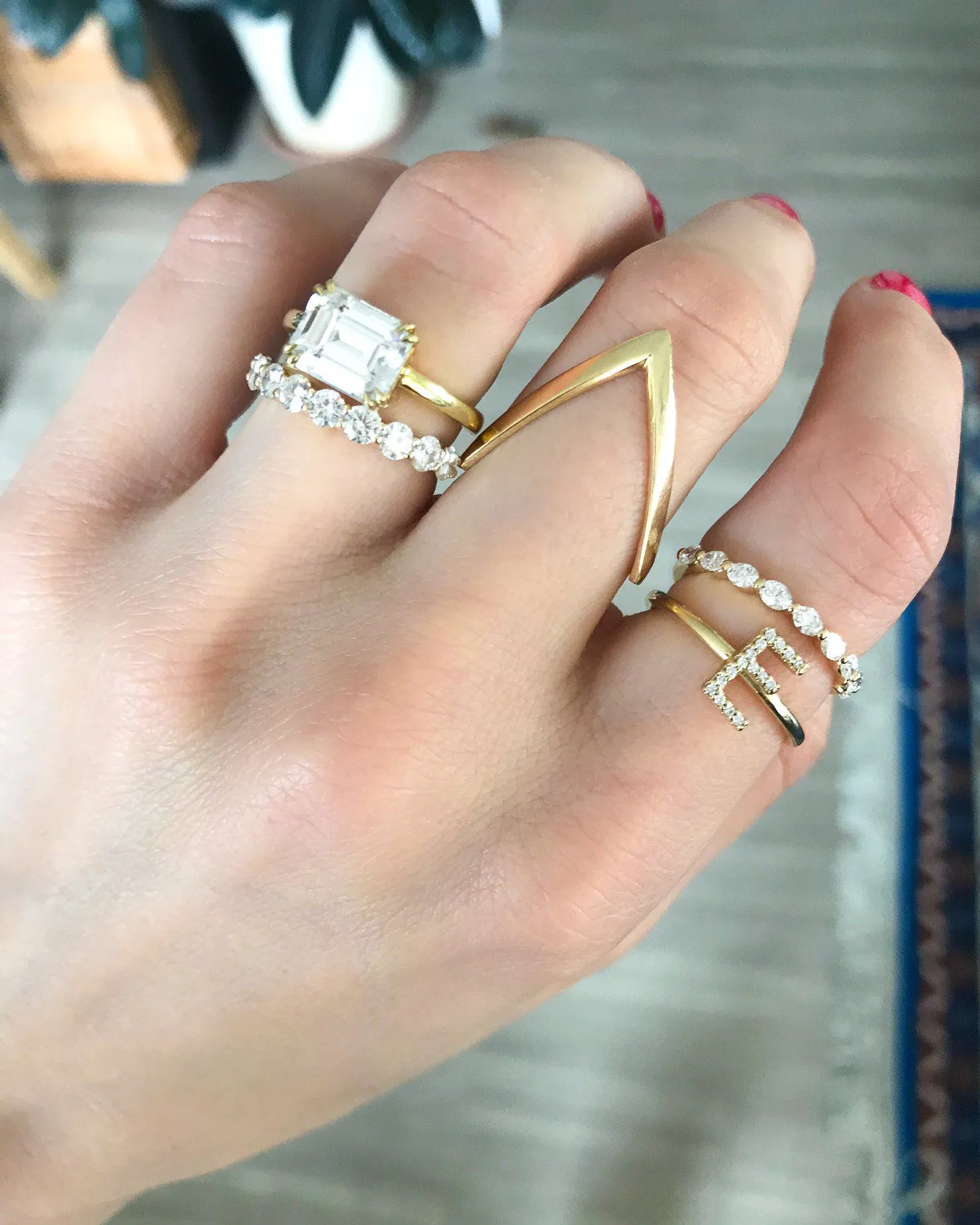 Oval Interstellar Wedding Band