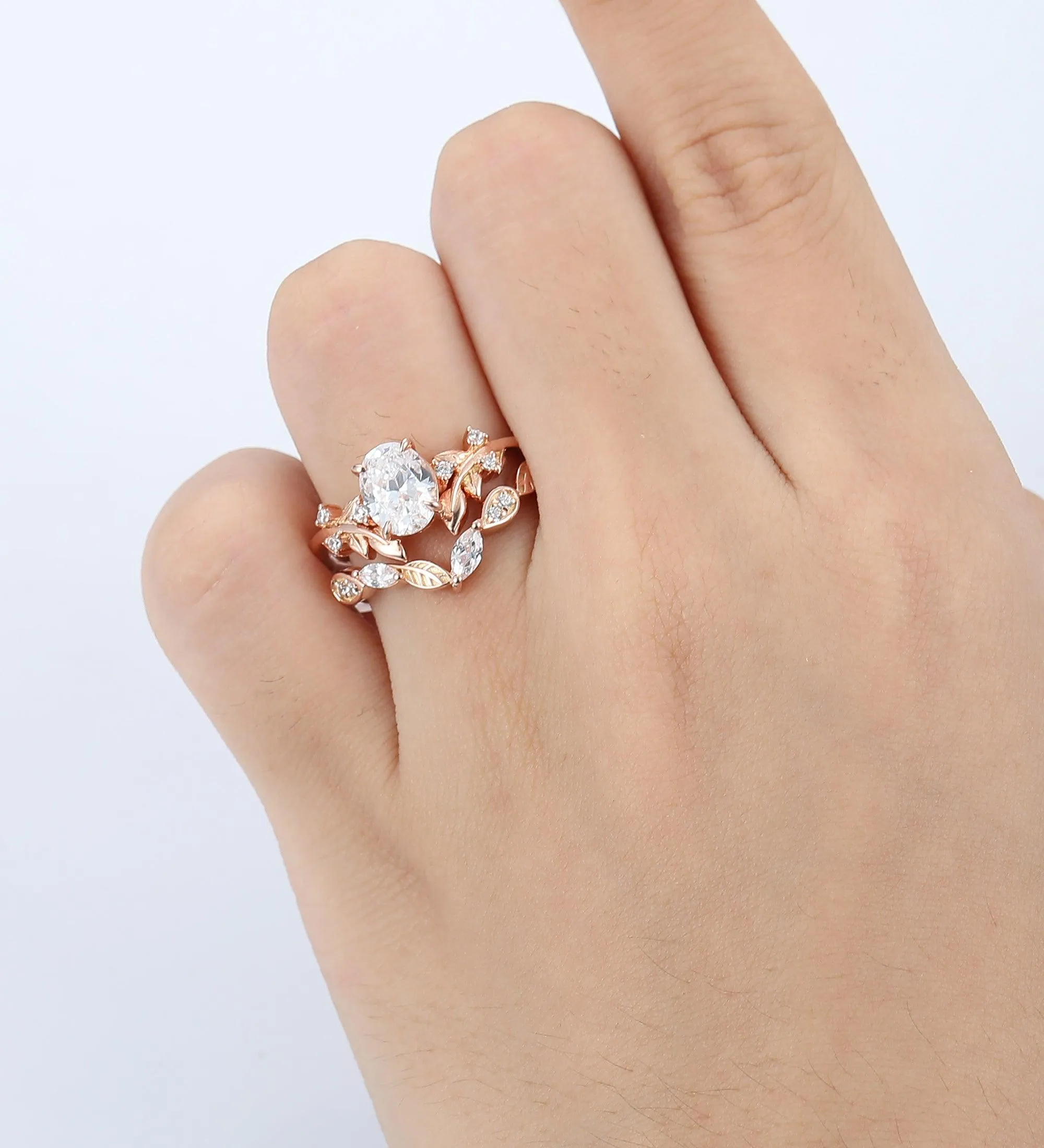 Oval Shaped 1.5CT  Rose Gold Leaf Nature Inspired Moissanite Engagement Ring Set