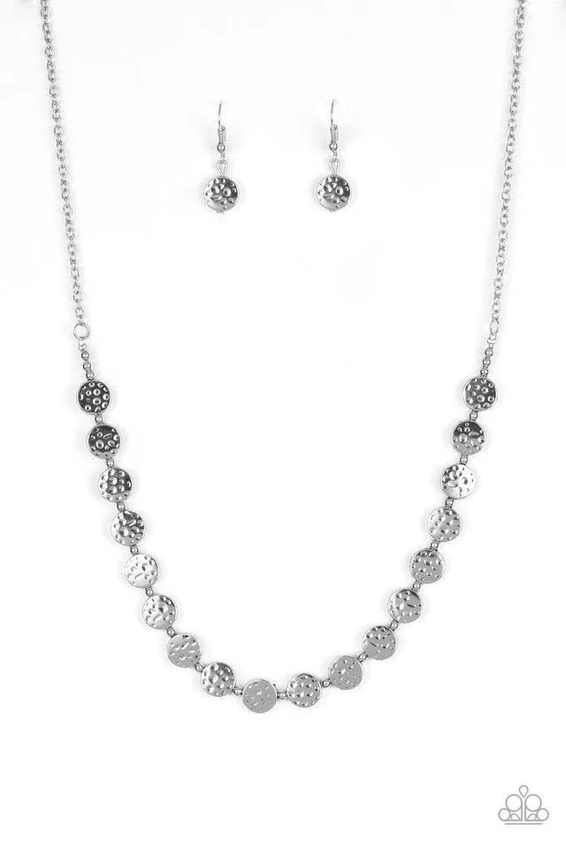Paparazzi Artisanal Affluence Necklace Silver & Metro Metalsmith Bracelet Silver