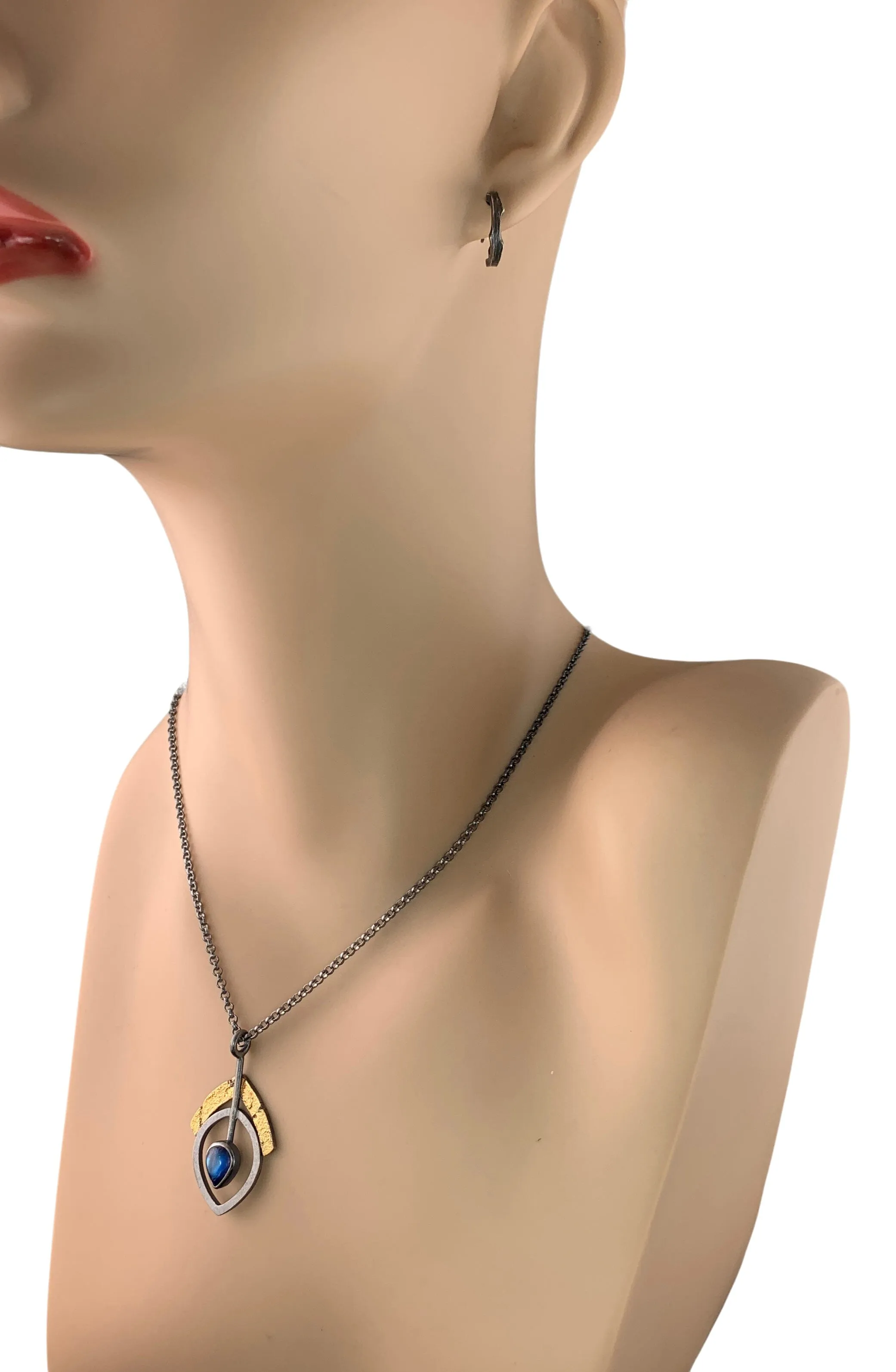 Pinnacle Leaf Pendant - Moonstone