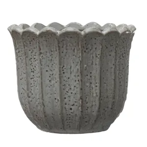 Planter, Chloe