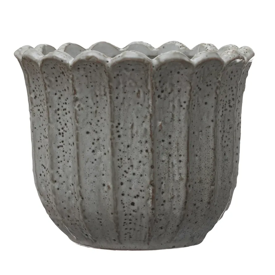 Planter, Chloe