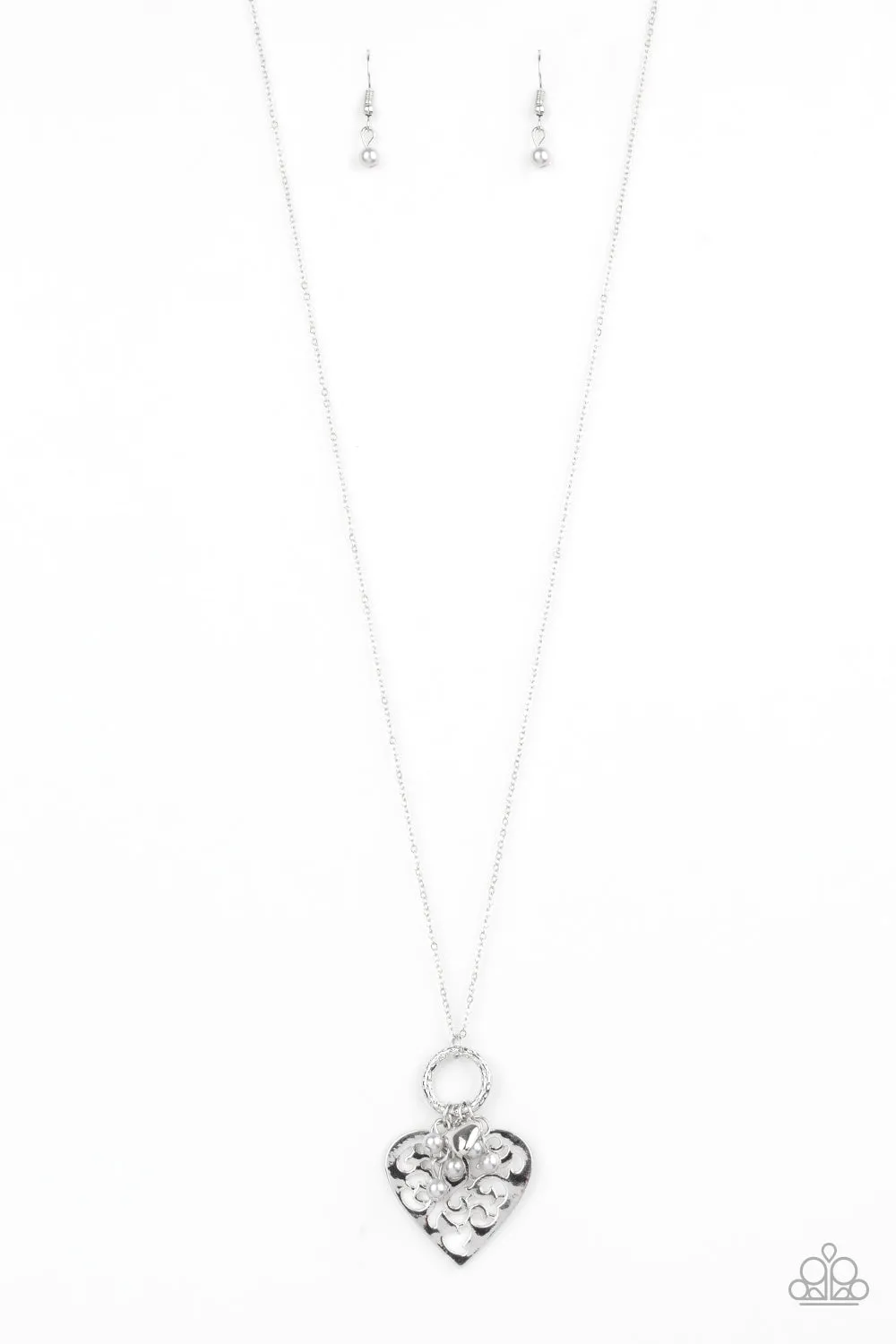 "Romeo Romance" Silver Metal Gray Pearls Filigree Heart Necklace Set