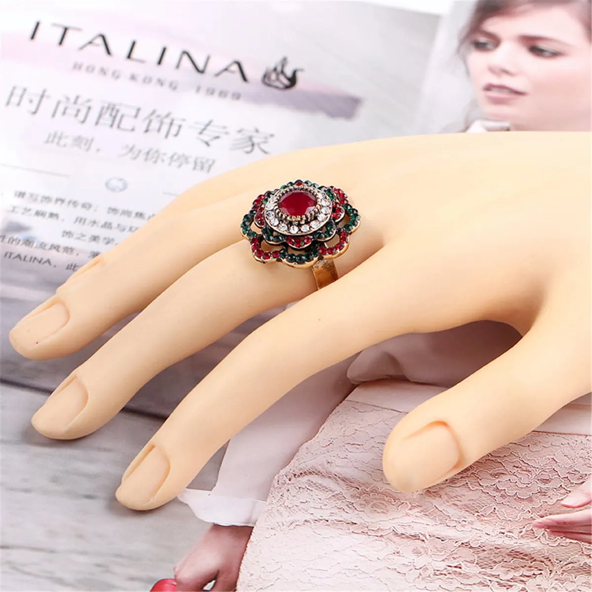 Red & Green Cubic Zirconia Retro Flower Ring