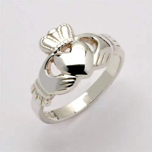 Retired Ladies Silver Claddagh Ring LSF-R202
