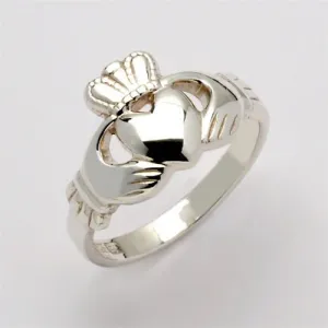Retired Ladies Silver Claddagh Ring LSF-R202