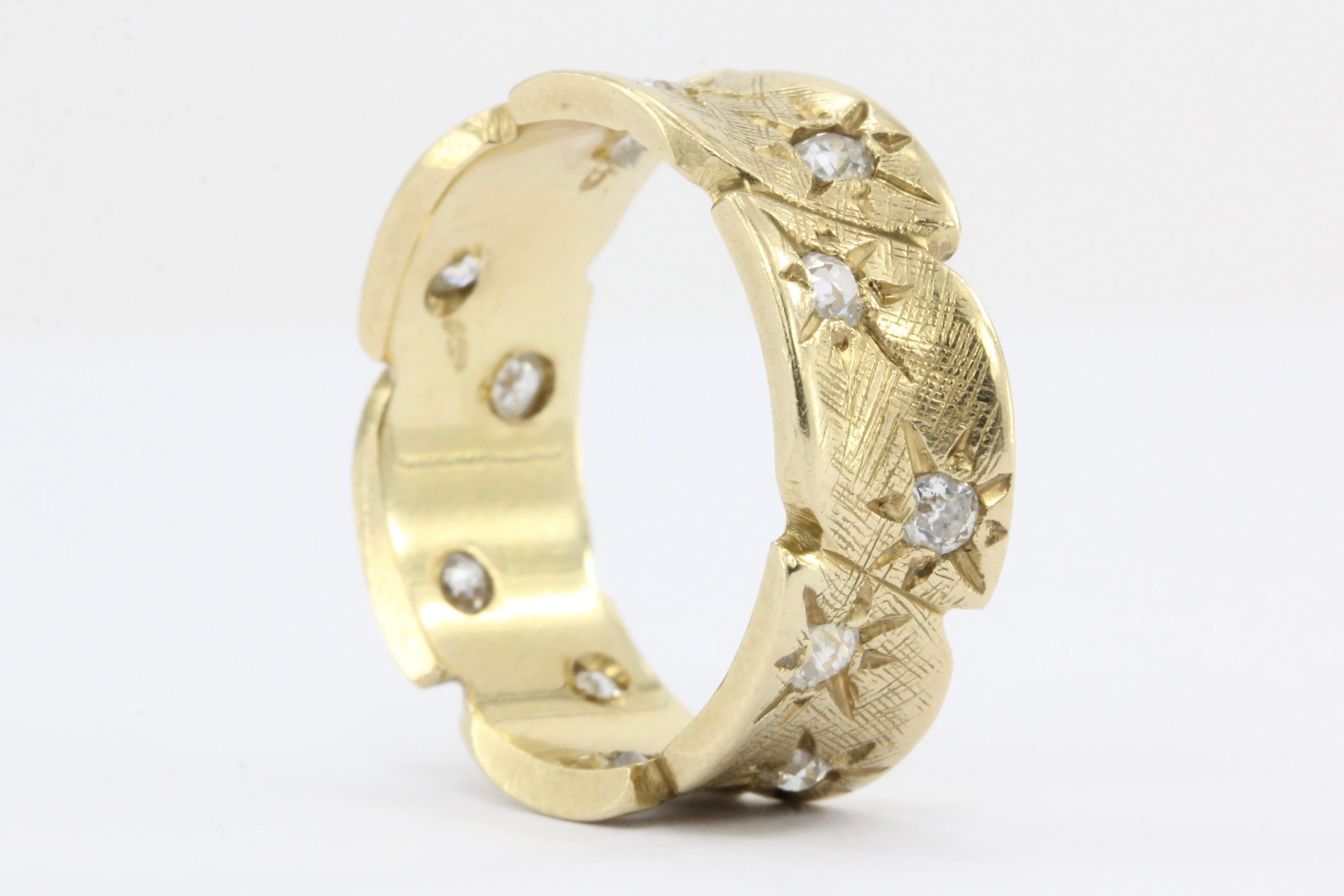Retro 14K Gold Diamond Starburst Eternity Band Ring c.1940's