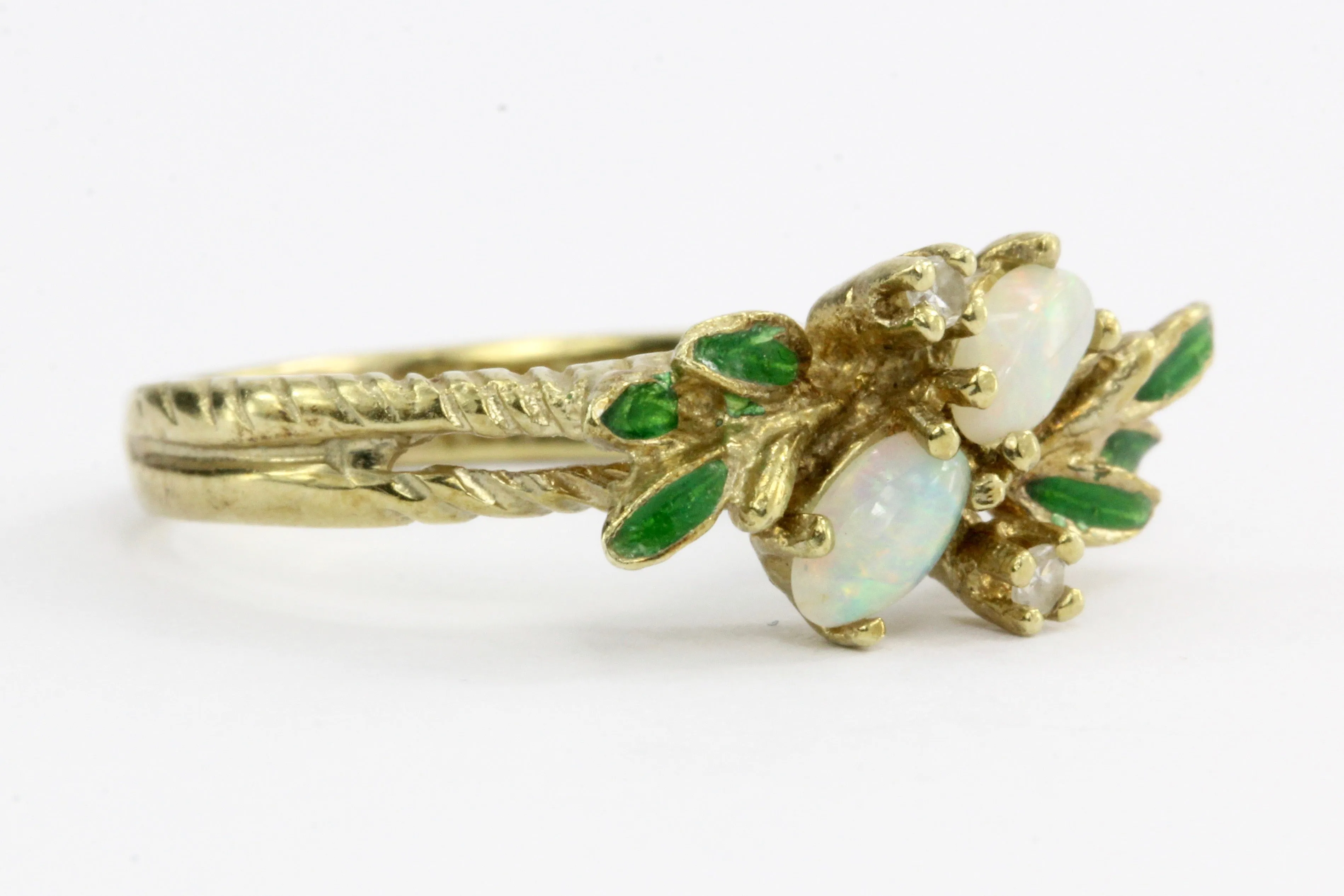 Retro 14K Gold Opal Diamond & Enamel Leaf Ring C.1960's