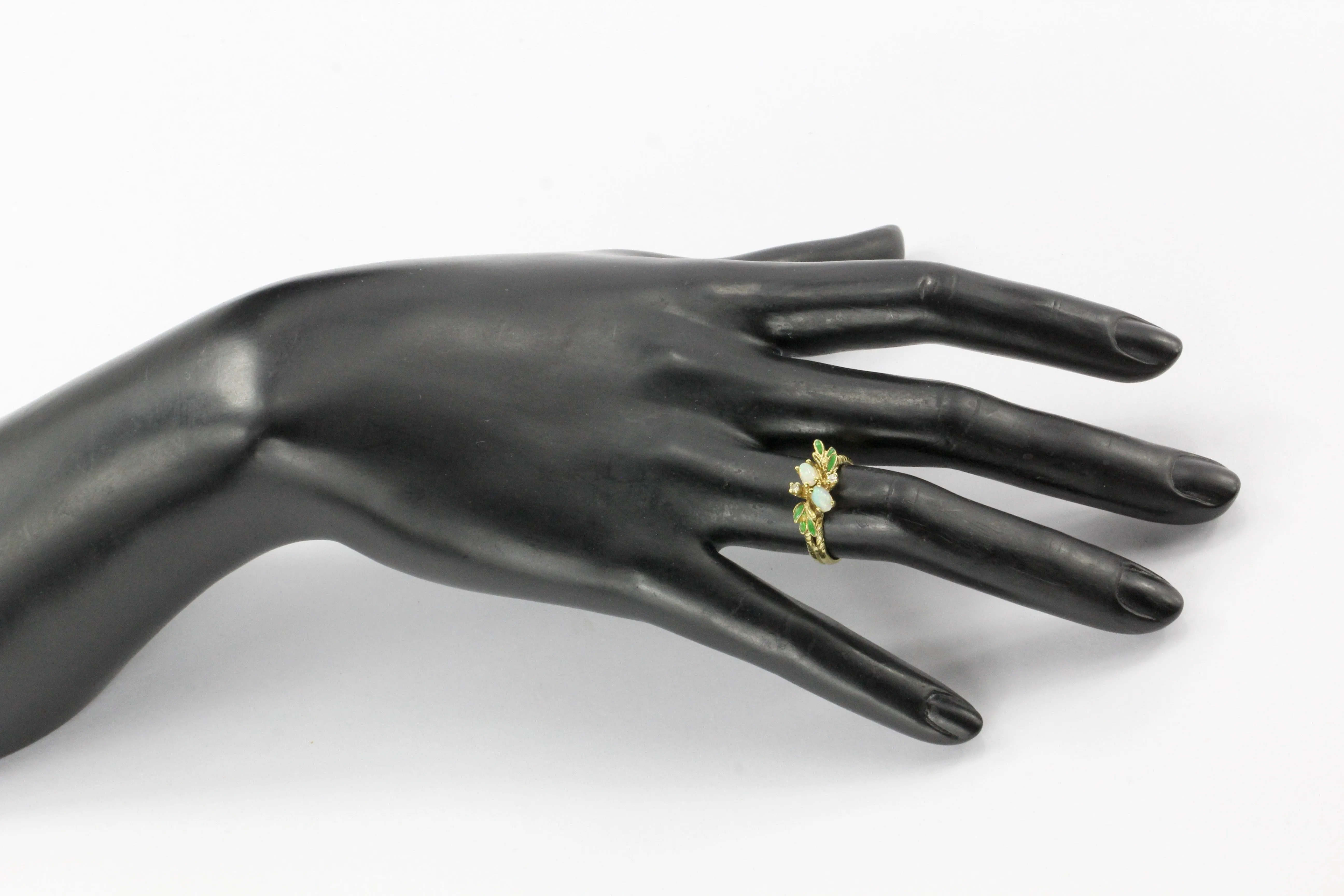 Retro 14K Gold Opal Diamond & Enamel Leaf Ring C.1960's