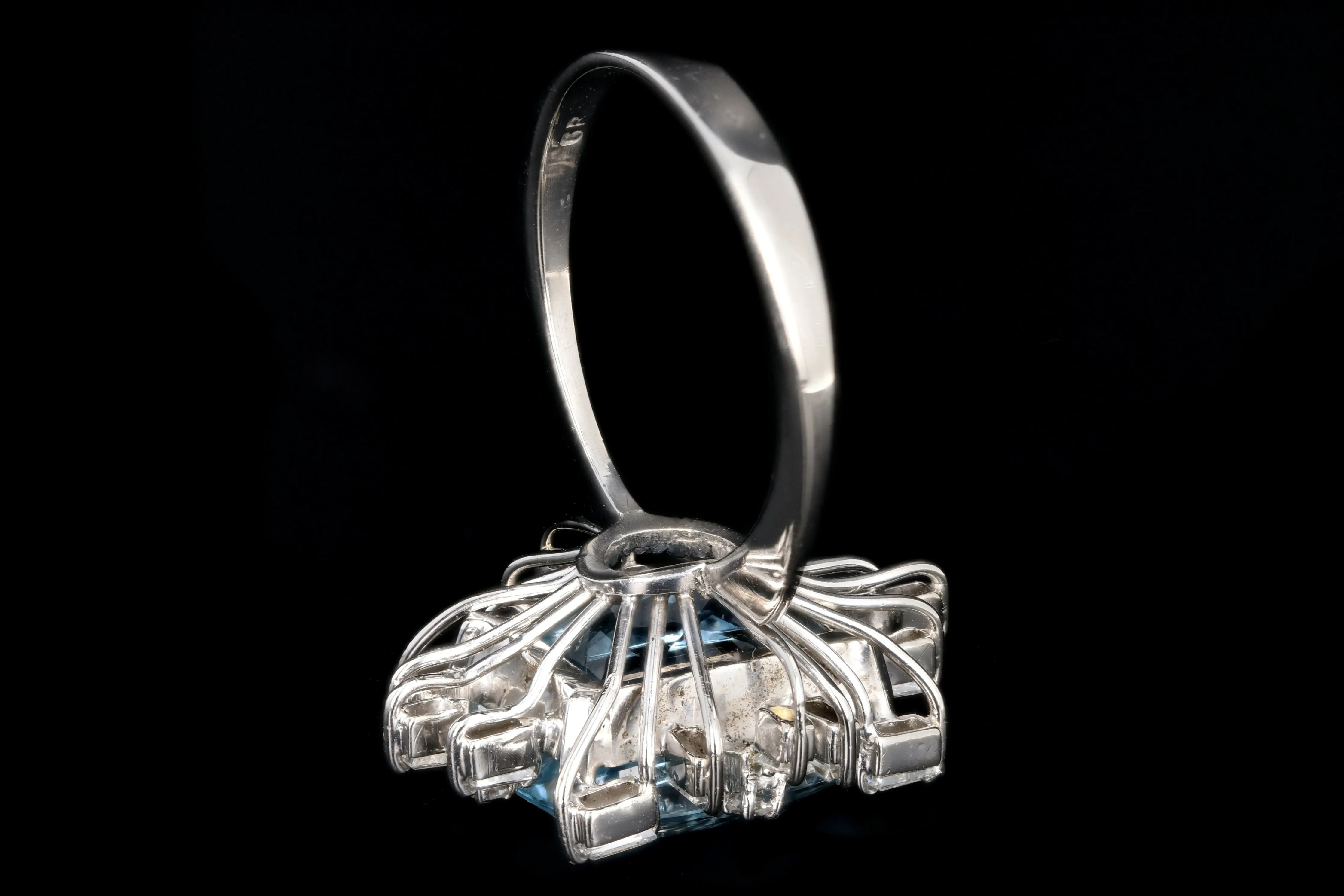 Retro 18K White Gold 6.5 Carat Aquamarine and Diamond Ring
