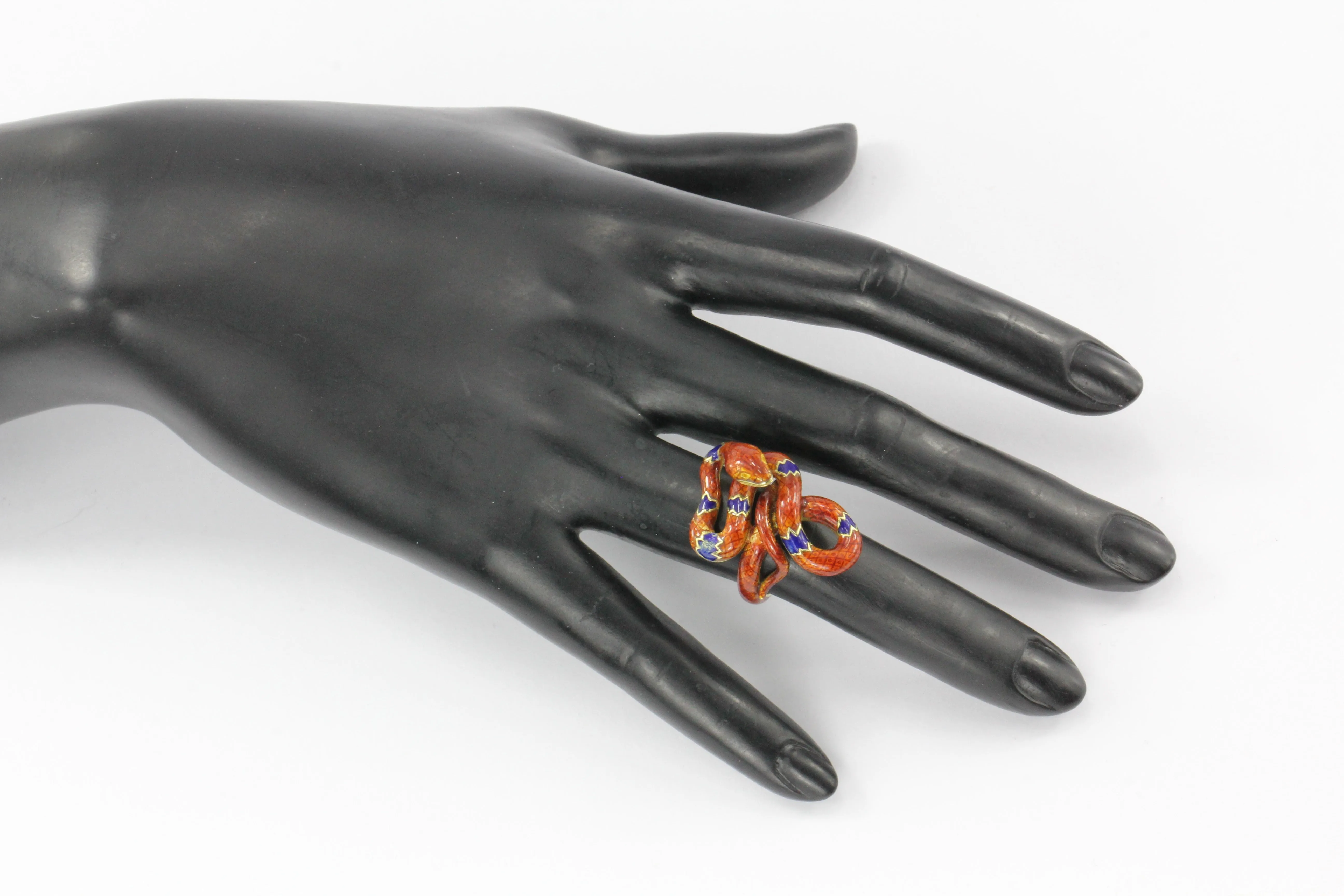 Retro 22K Yellow Gold Orange & Blue Enamel Figural Snake Ring Size 7.25