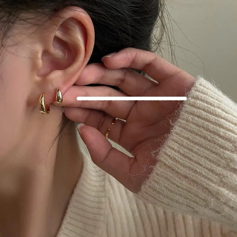 Retro Gold Hoop Earrings