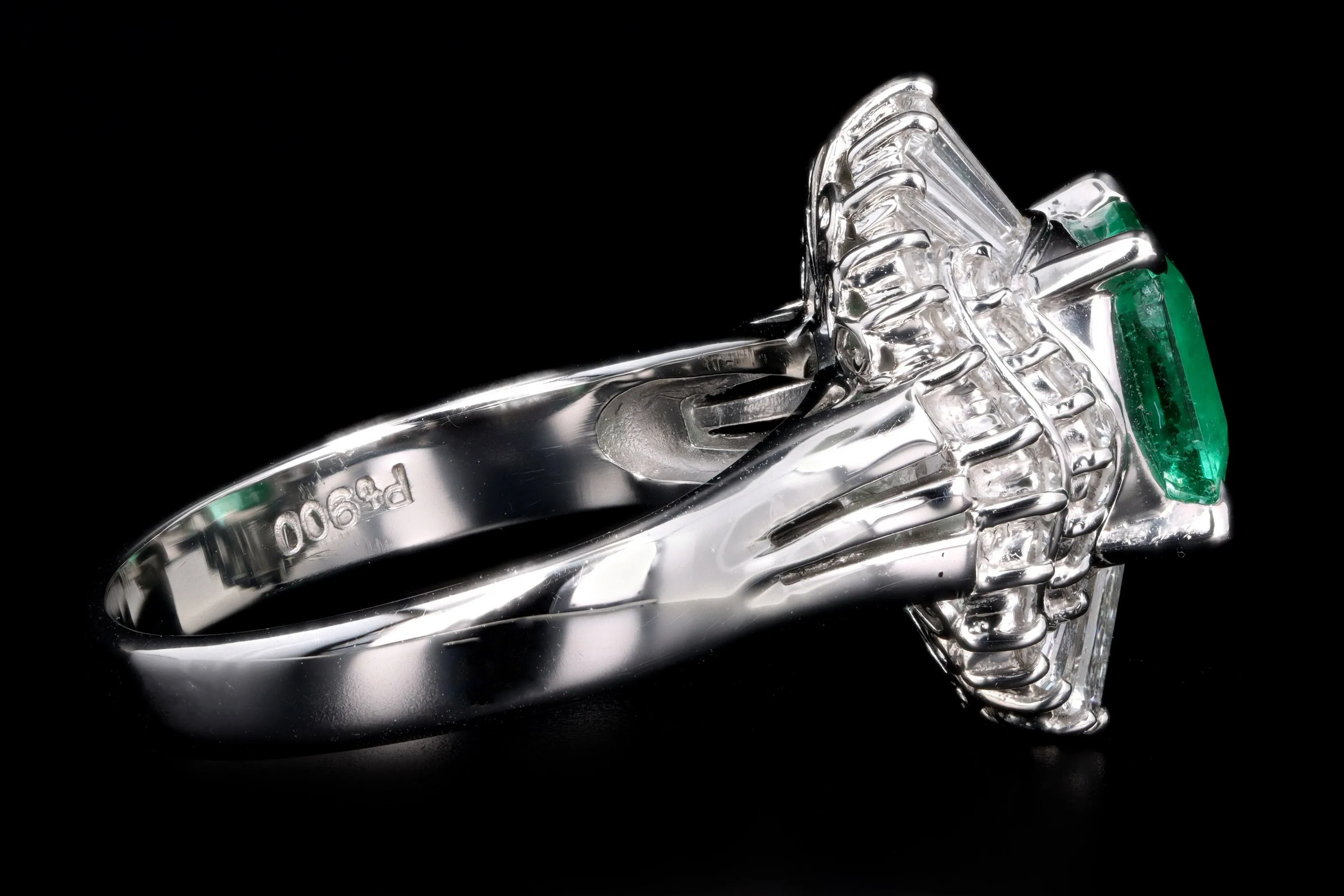 Retro Platinum 1.28 Carat Emerald & Diamond Fan Ring